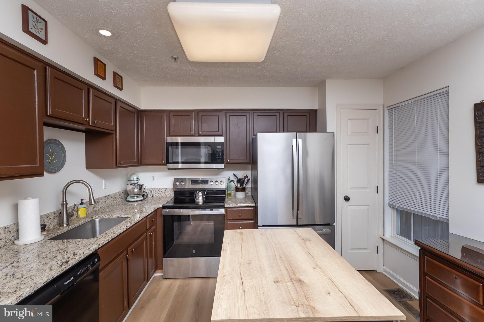 IRWINS CHOICE - Residential