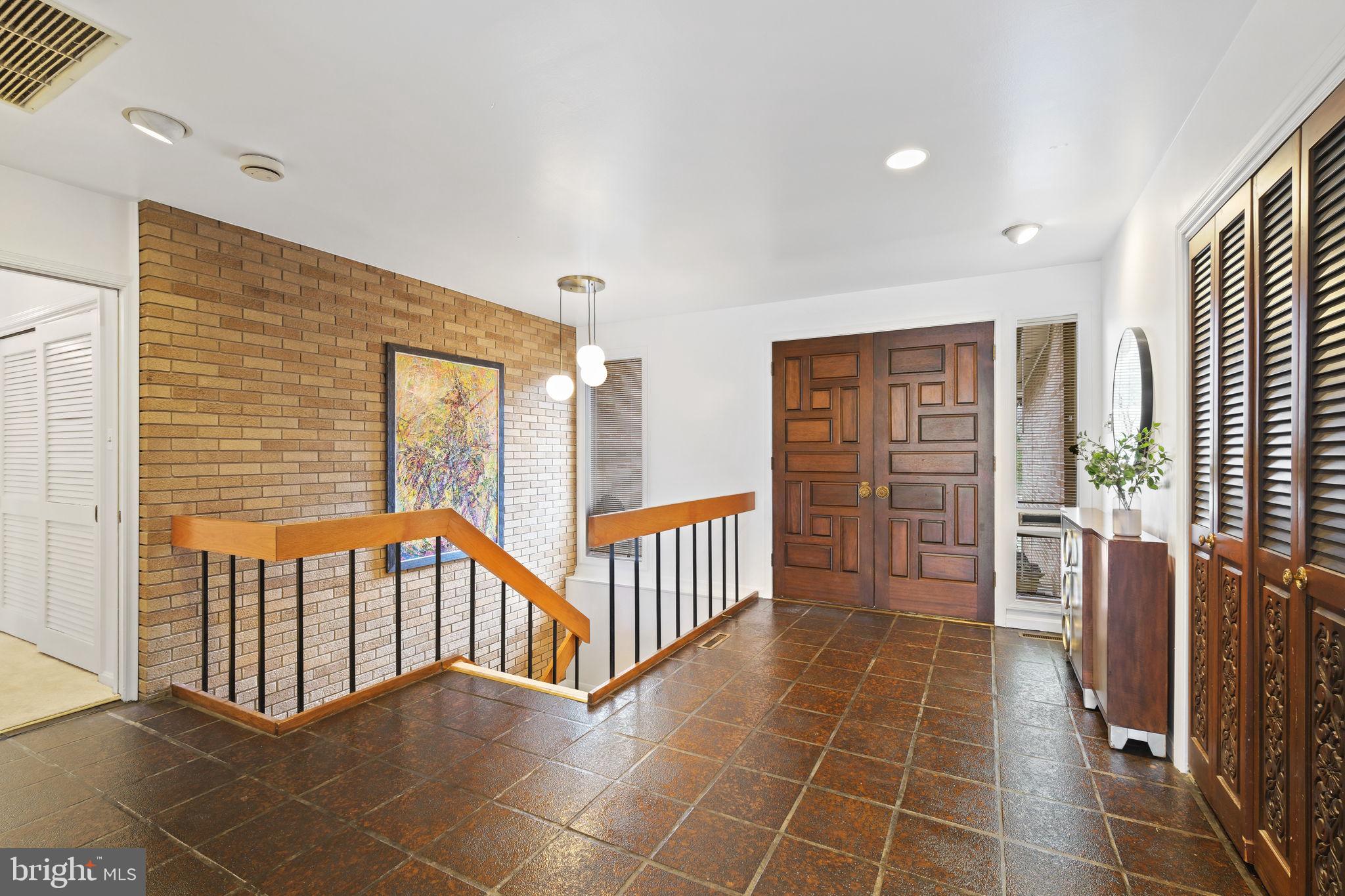 KENWOOD PARK - Residential