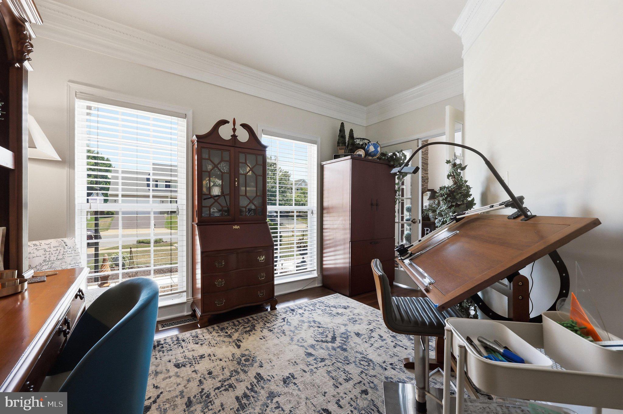 SUN MEADOW - Residential