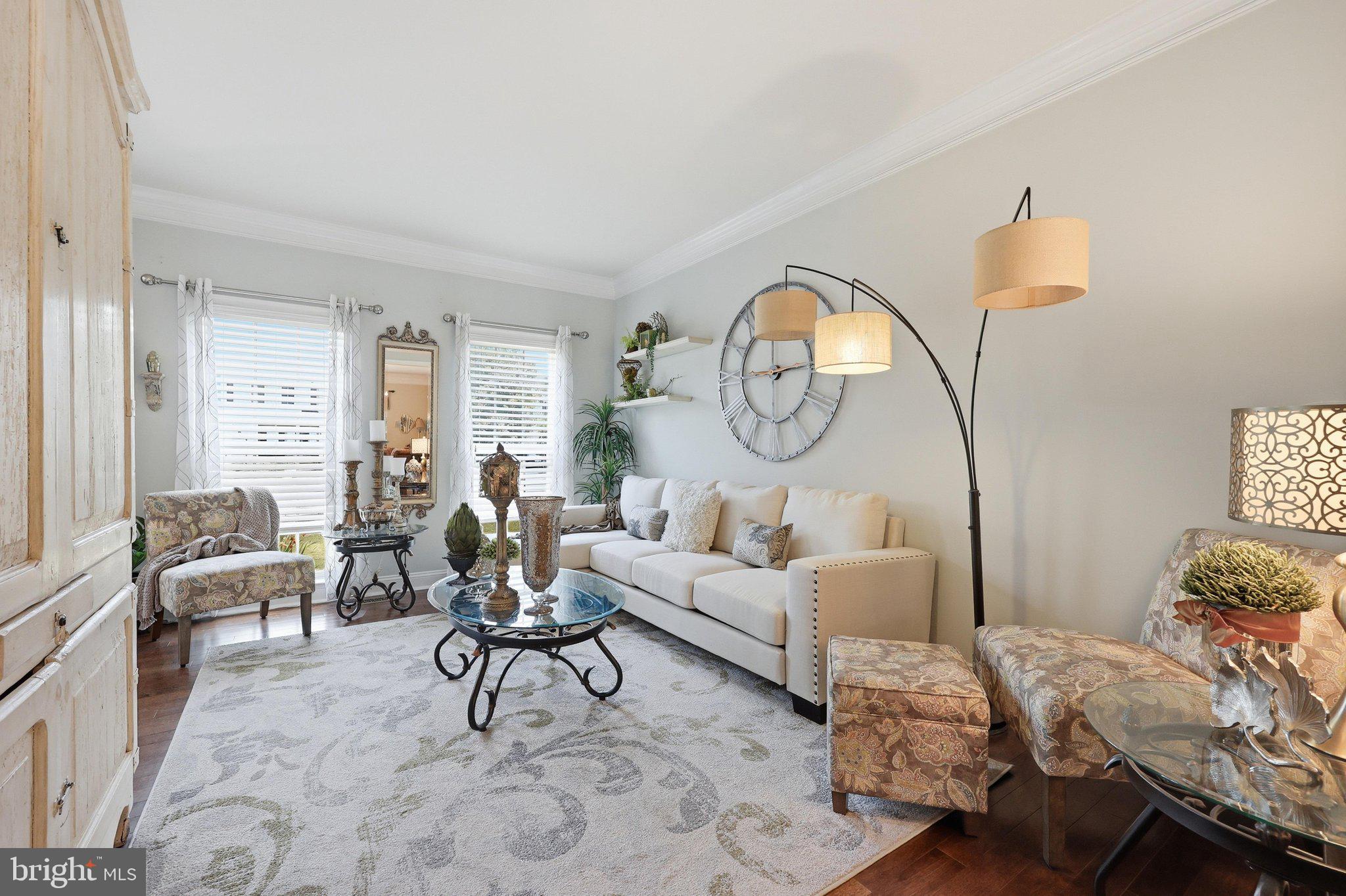 SUN MEADOW - Residential