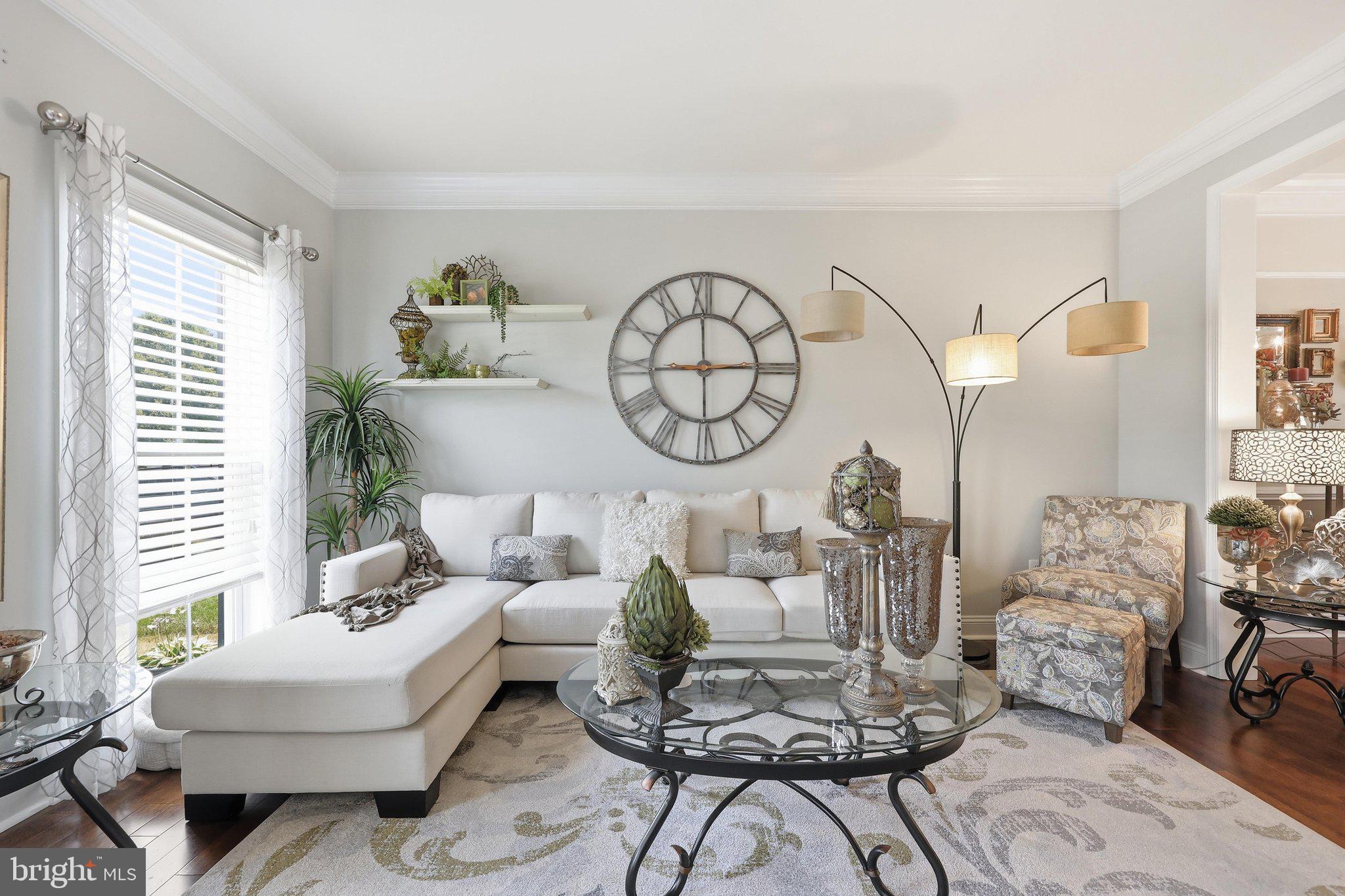 SUN MEADOW - Residential