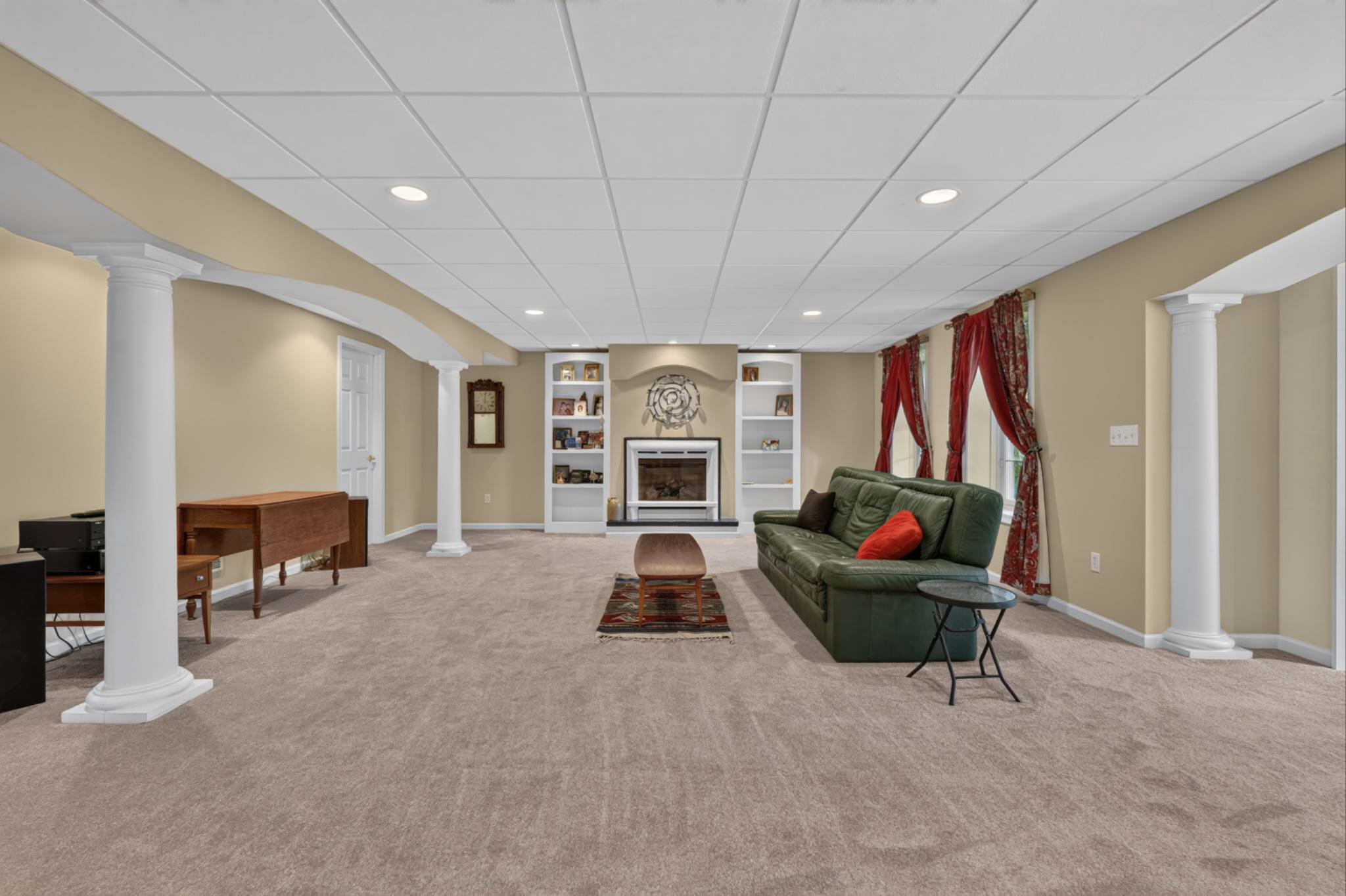 BRITTANY HILLS - Residential