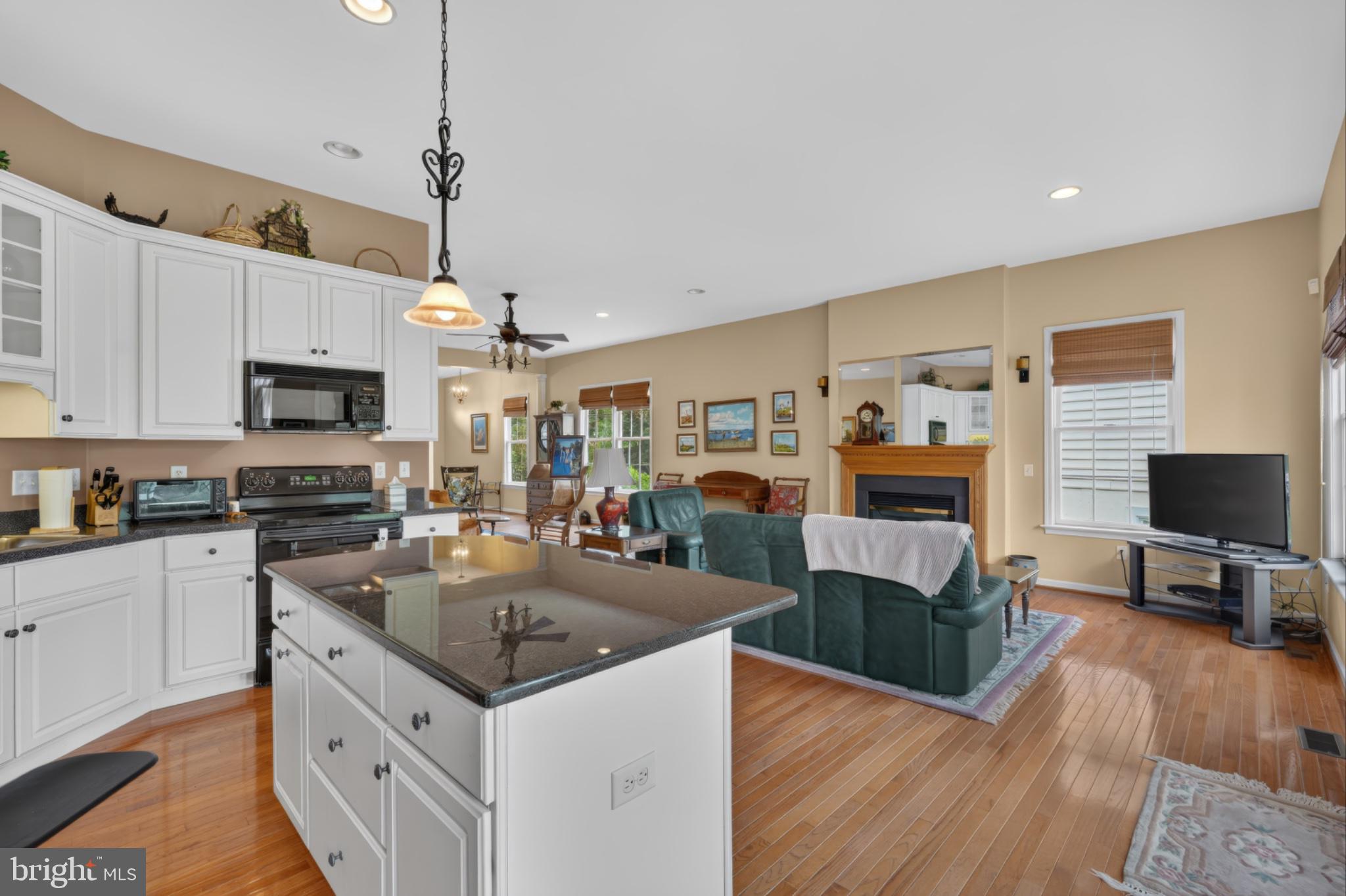 BRITTANY HILLS - Residential
