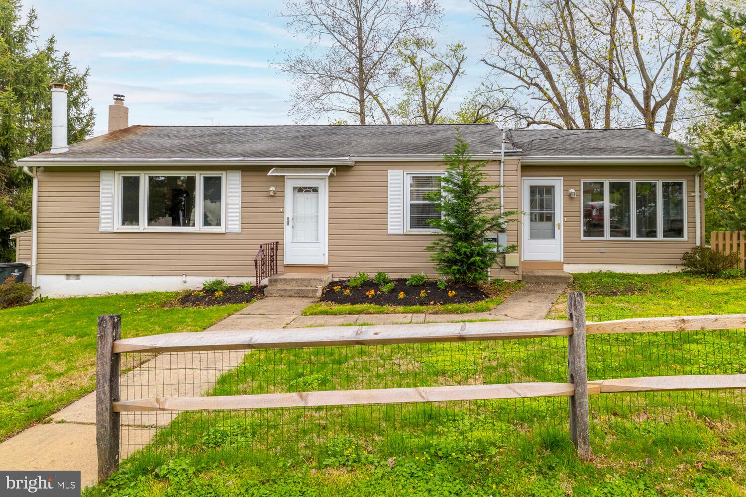 HUNTINGDON VALLEY - Residential