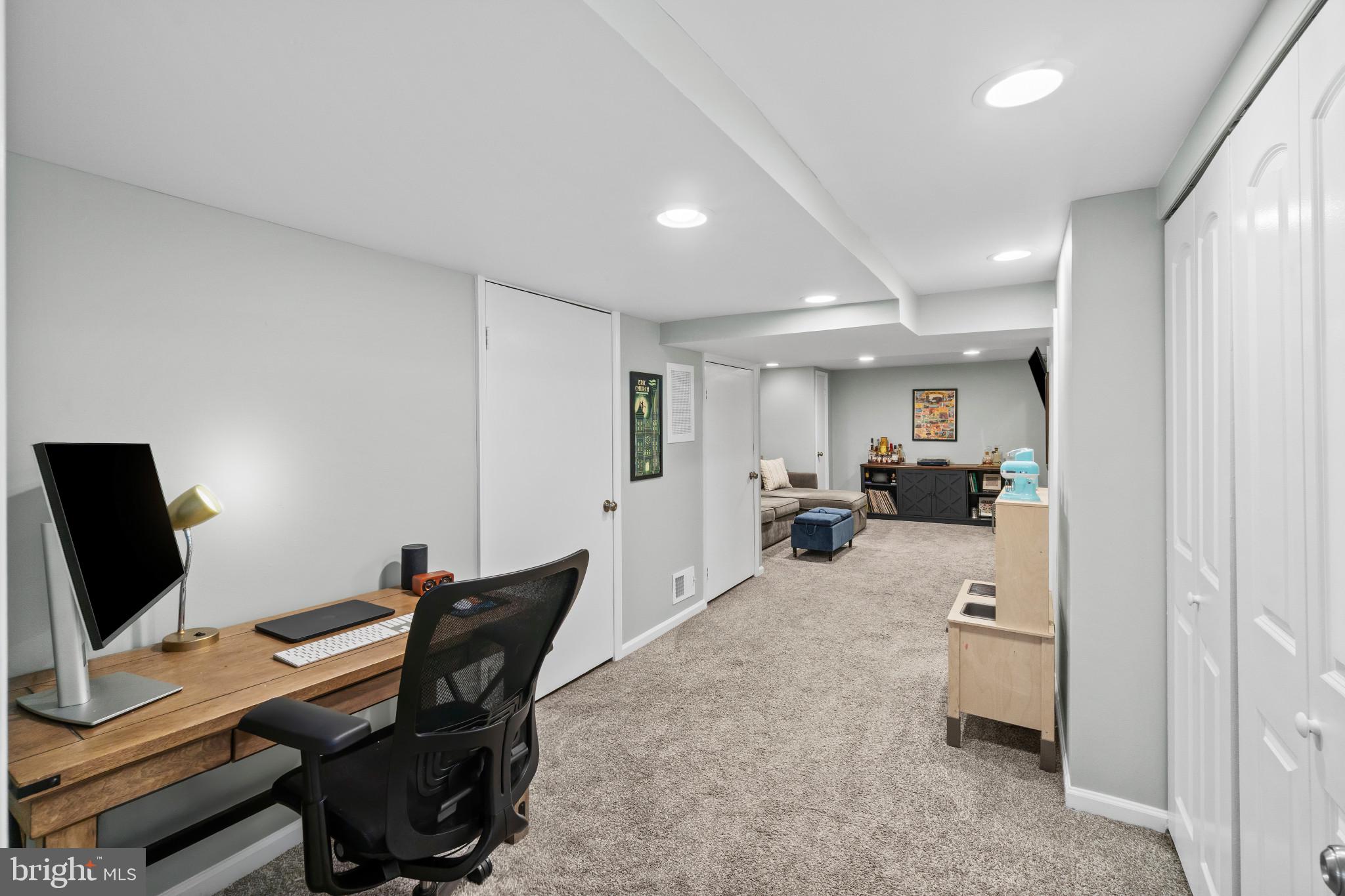KNETTISHALL - Residential