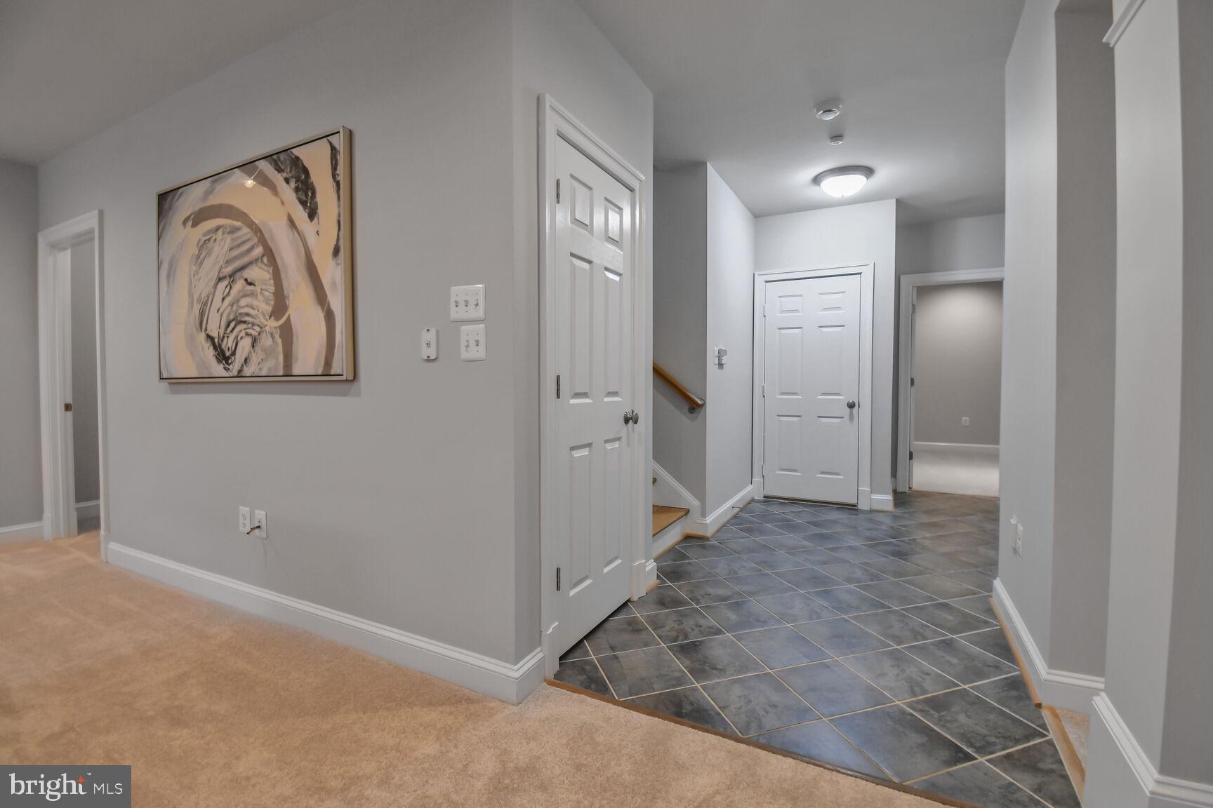 LORCOM RIDGE - Residential
