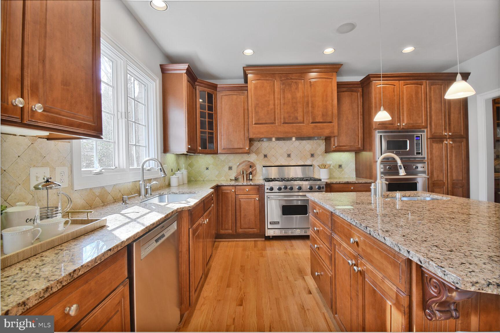 LORCOM RIDGE - Residential