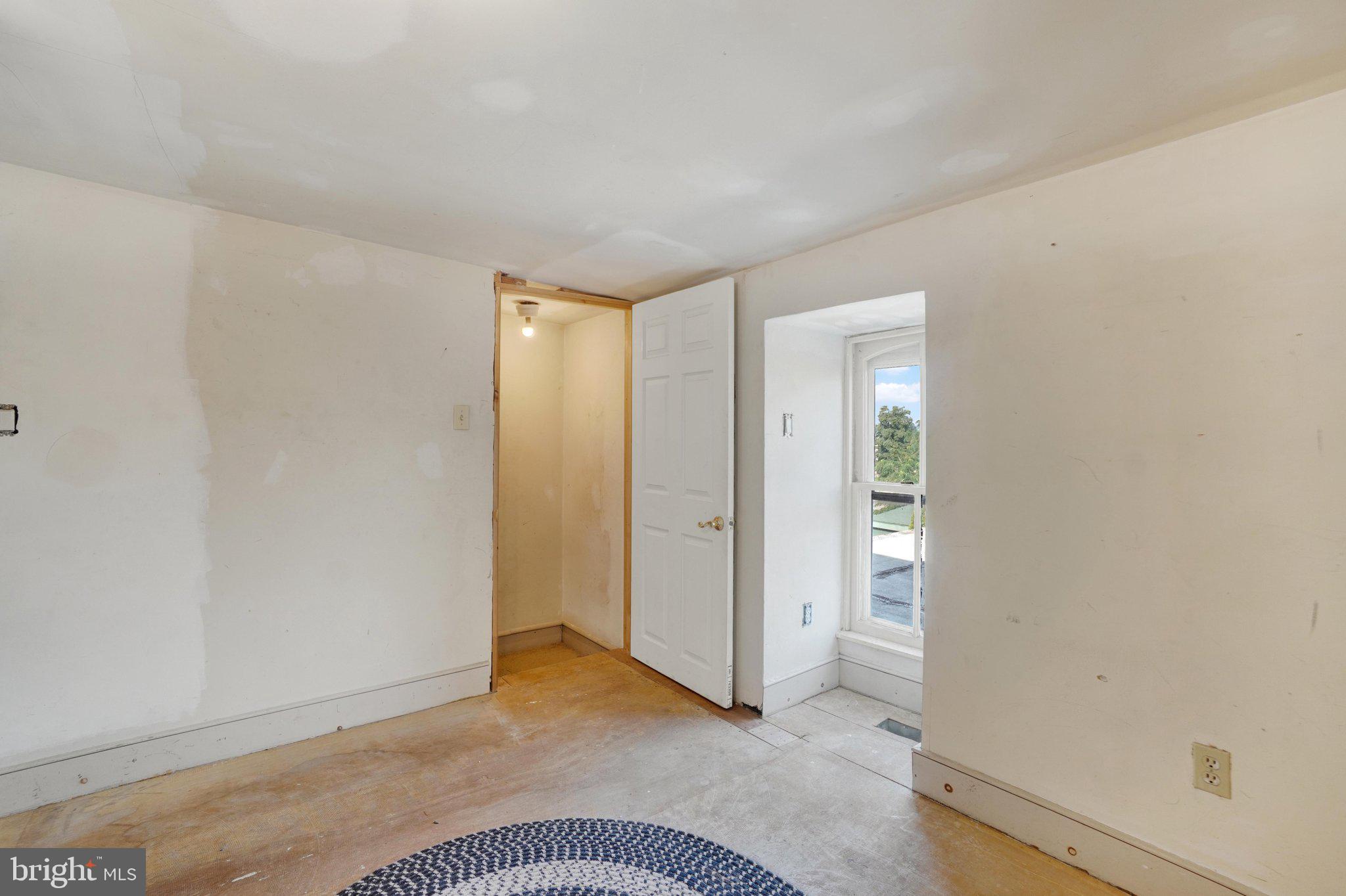COLUMBIA BOROUGH - Residential