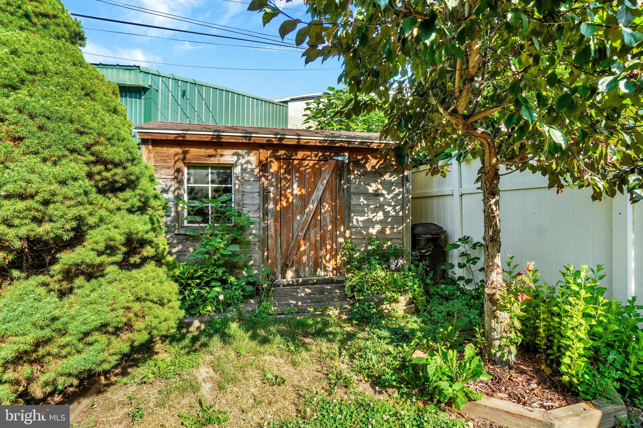 COLUMBIA BOROUGH - Residential