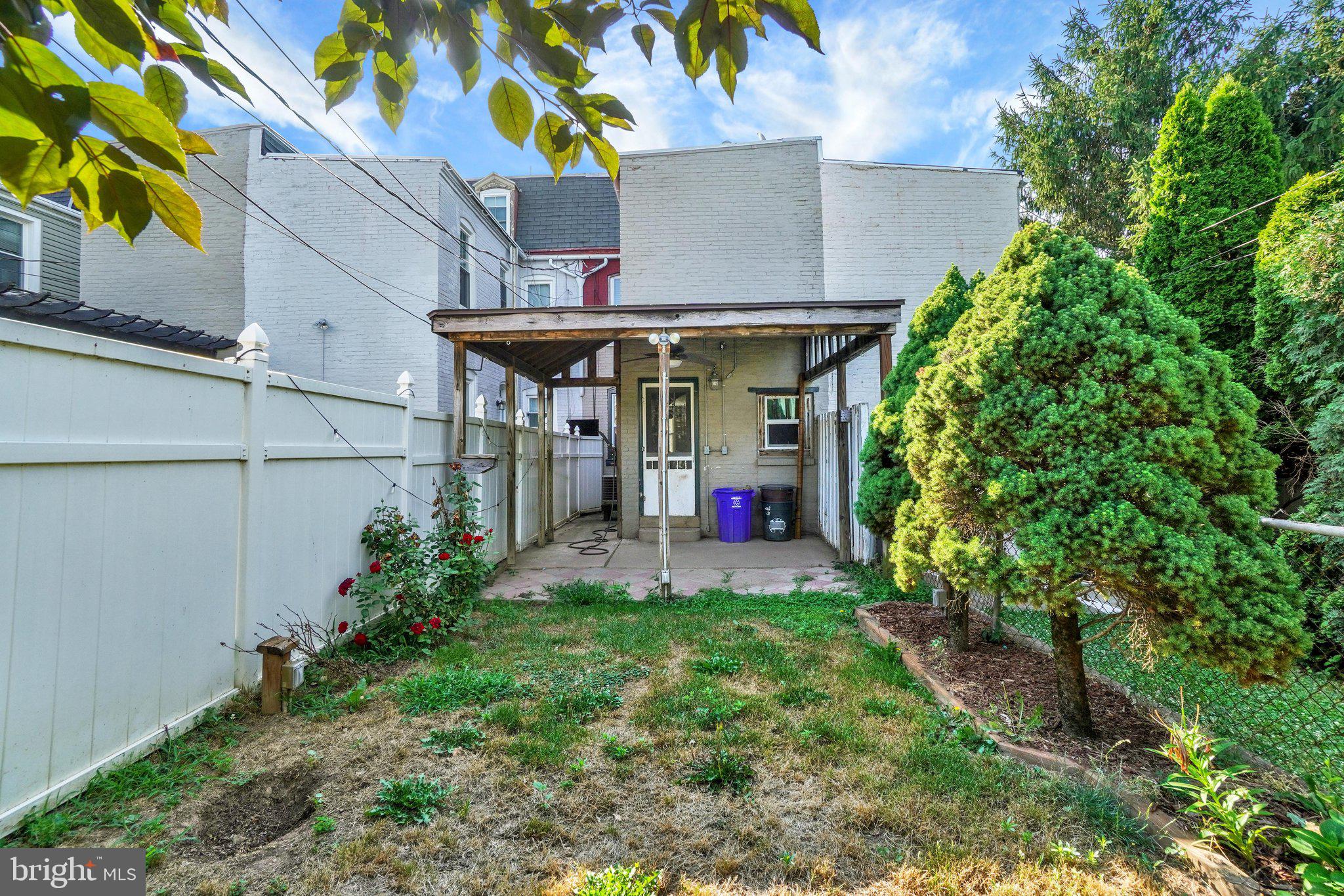 COLUMBIA BOROUGH - Residential