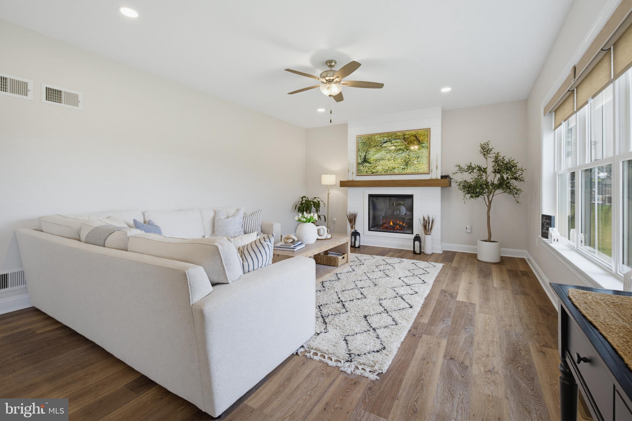 FARMBROOKE MEADOWS - Residential