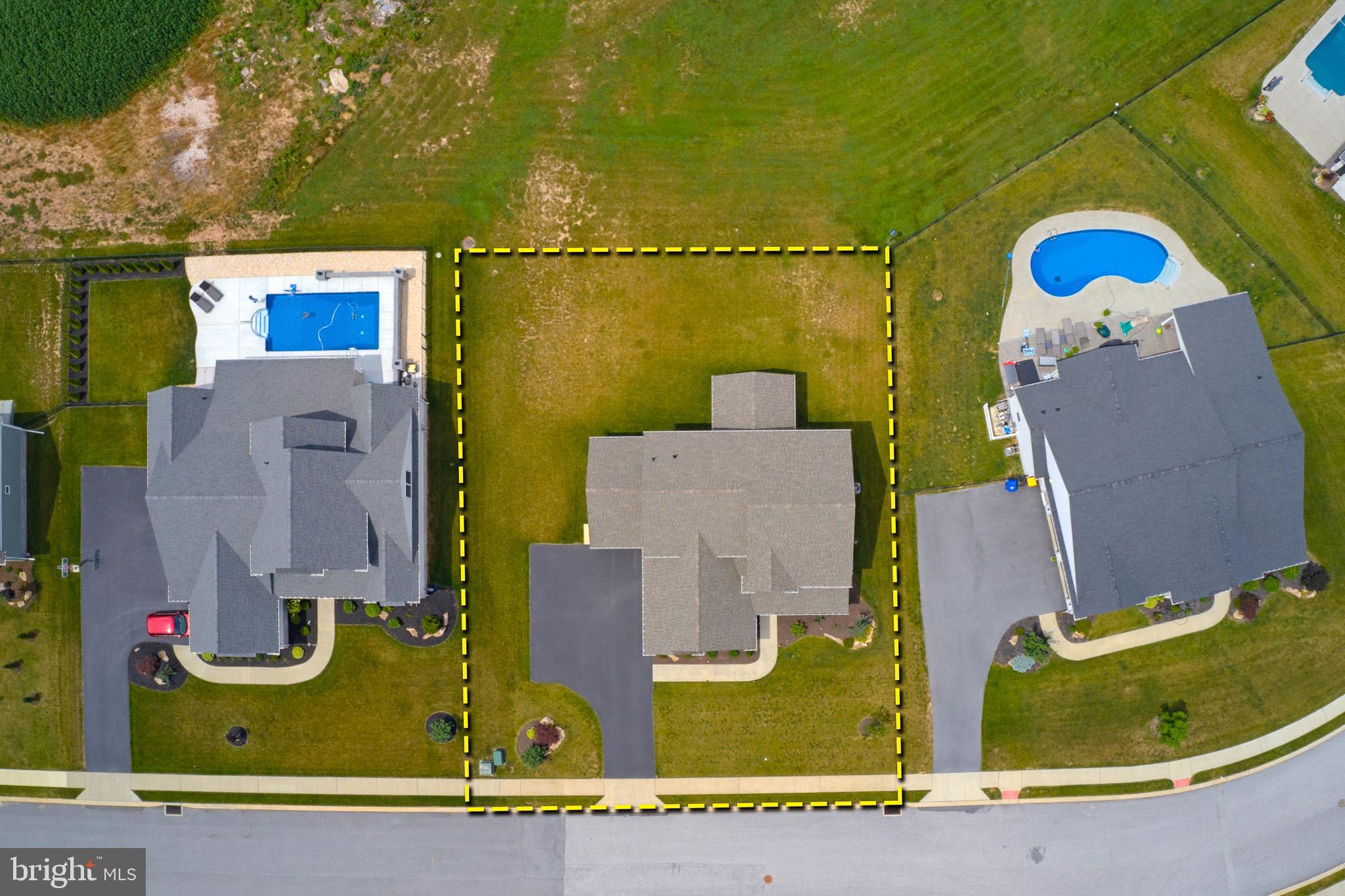 FARMBROOKE MEADOWS - Residential