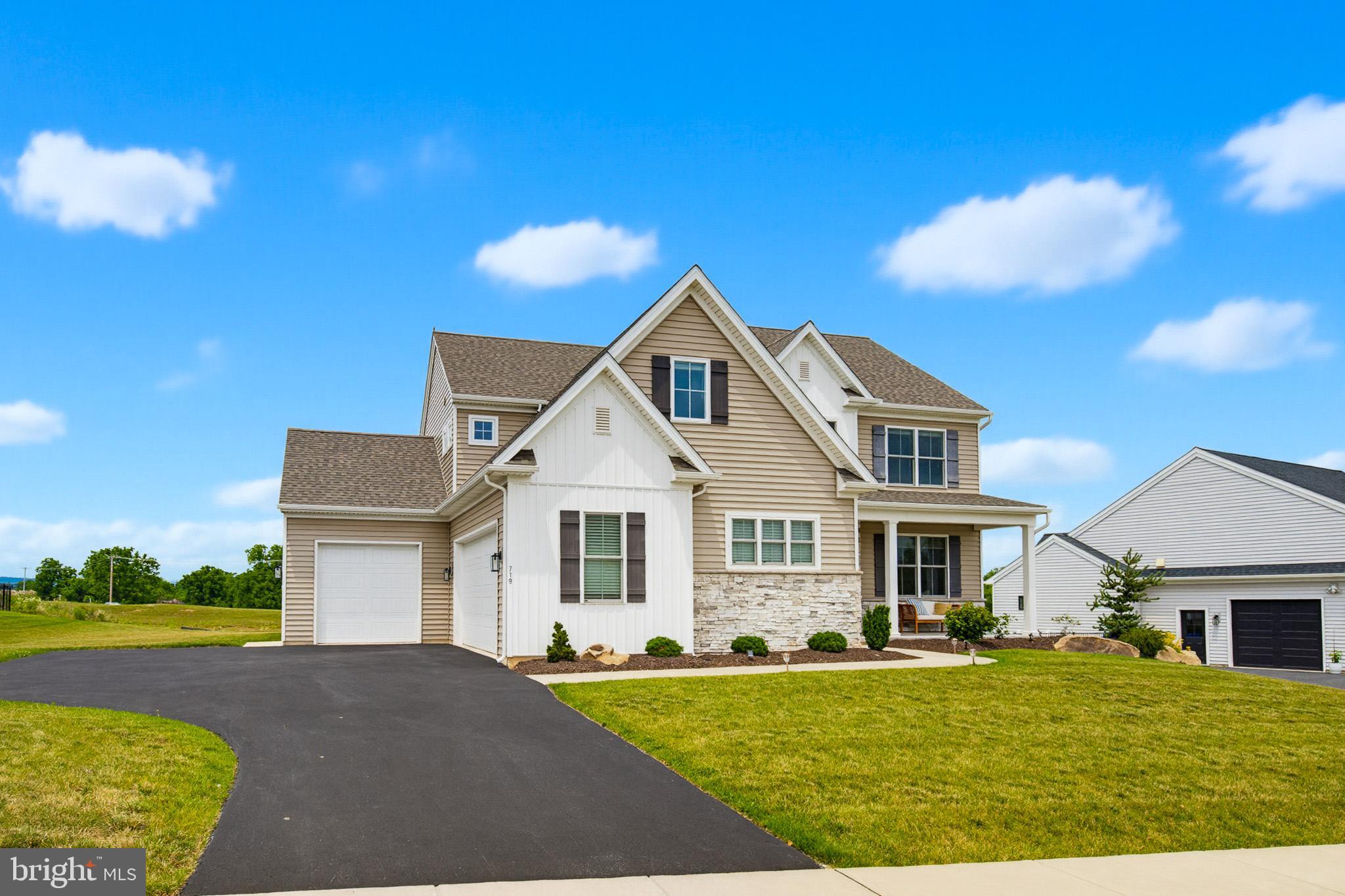 FARMBROOKE MEADOWS - Residential