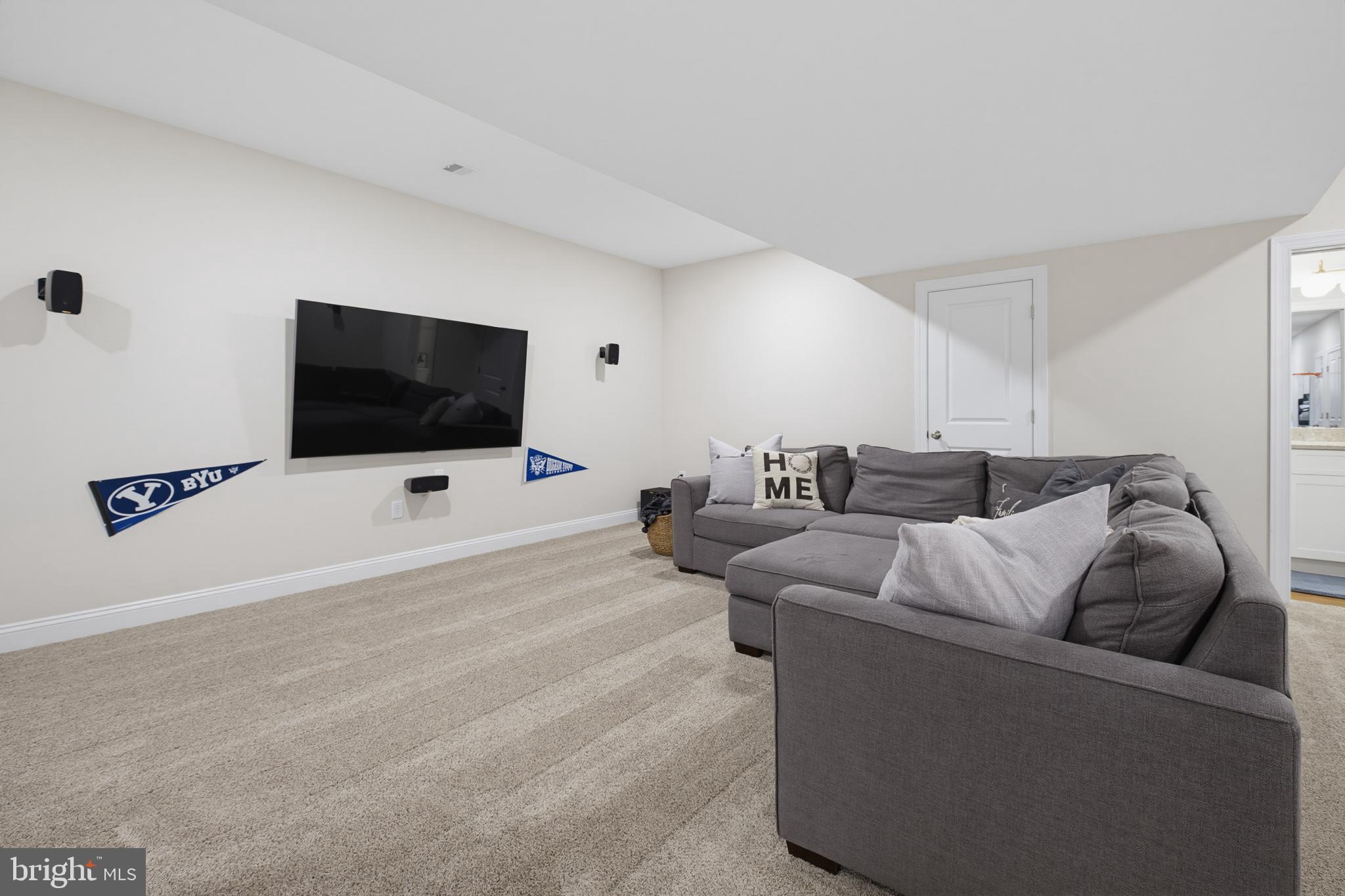 FARMBROOKE MEADOWS - Residential