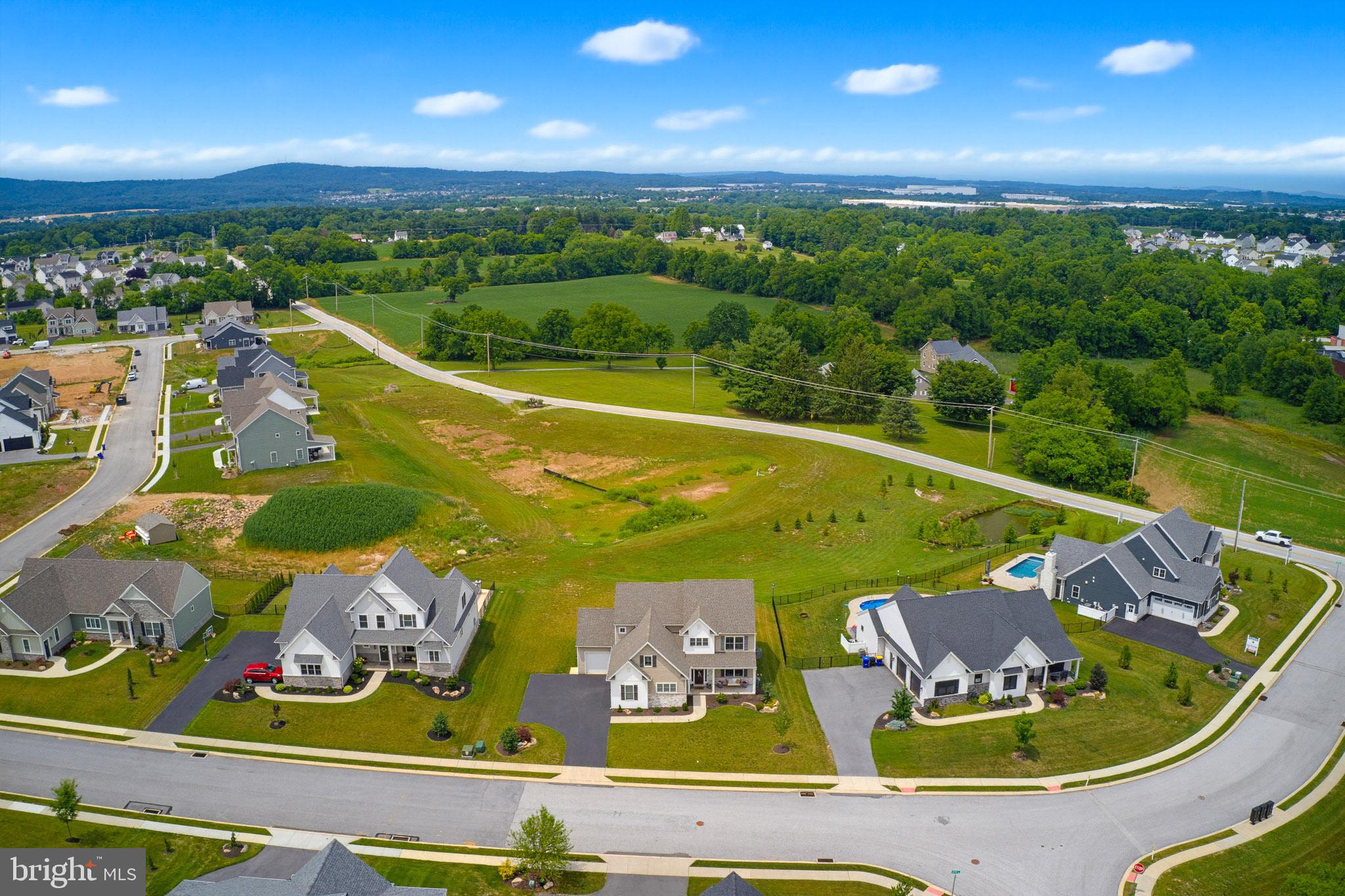 FARMBROOKE MEADOWS - Residential