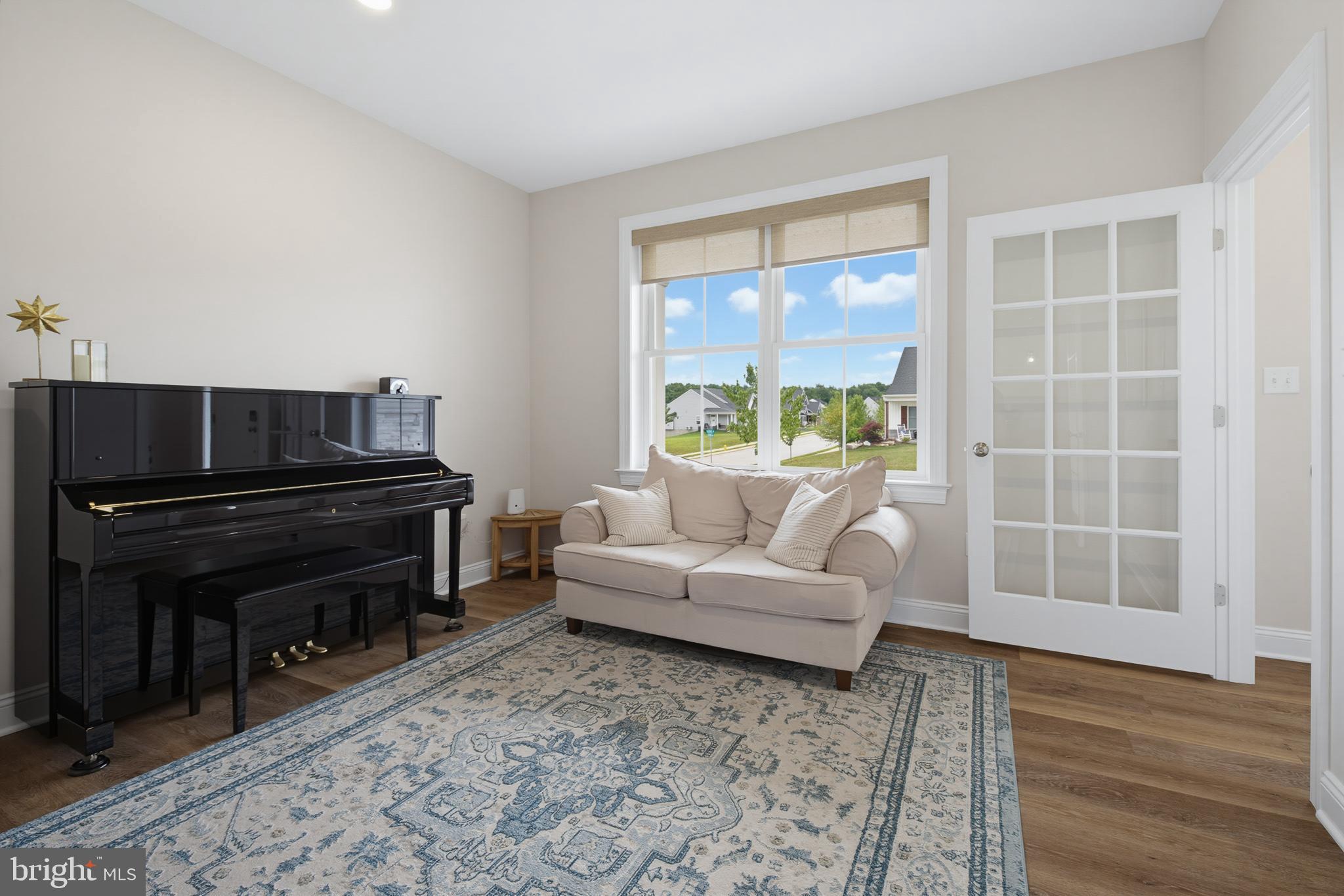 FARMBROOKE MEADOWS - Residential