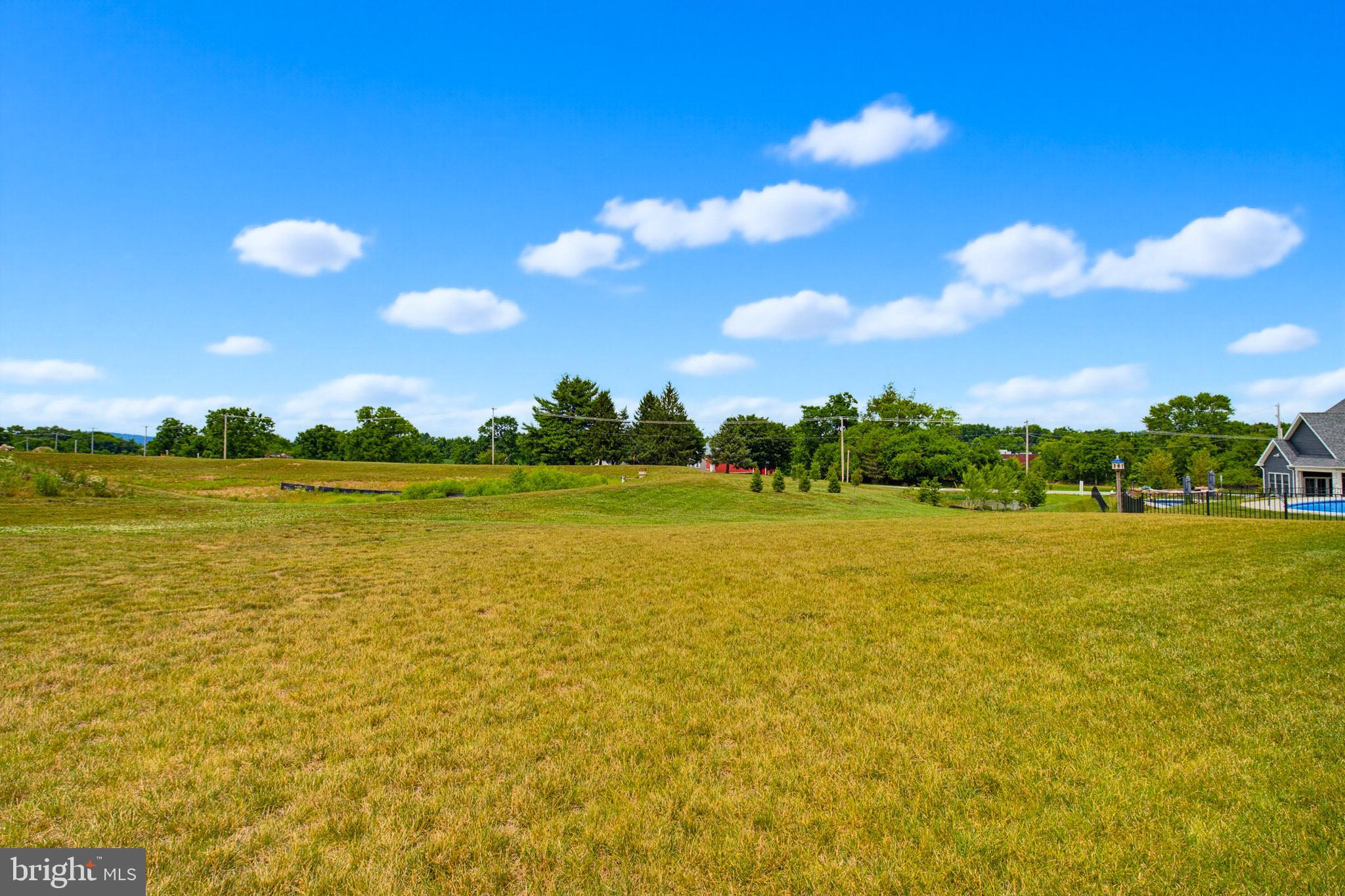FARMBROOKE MEADOWS - Residential