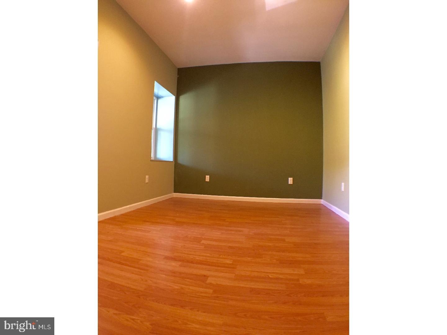 UNIVERSITY CITY - Residential Lease