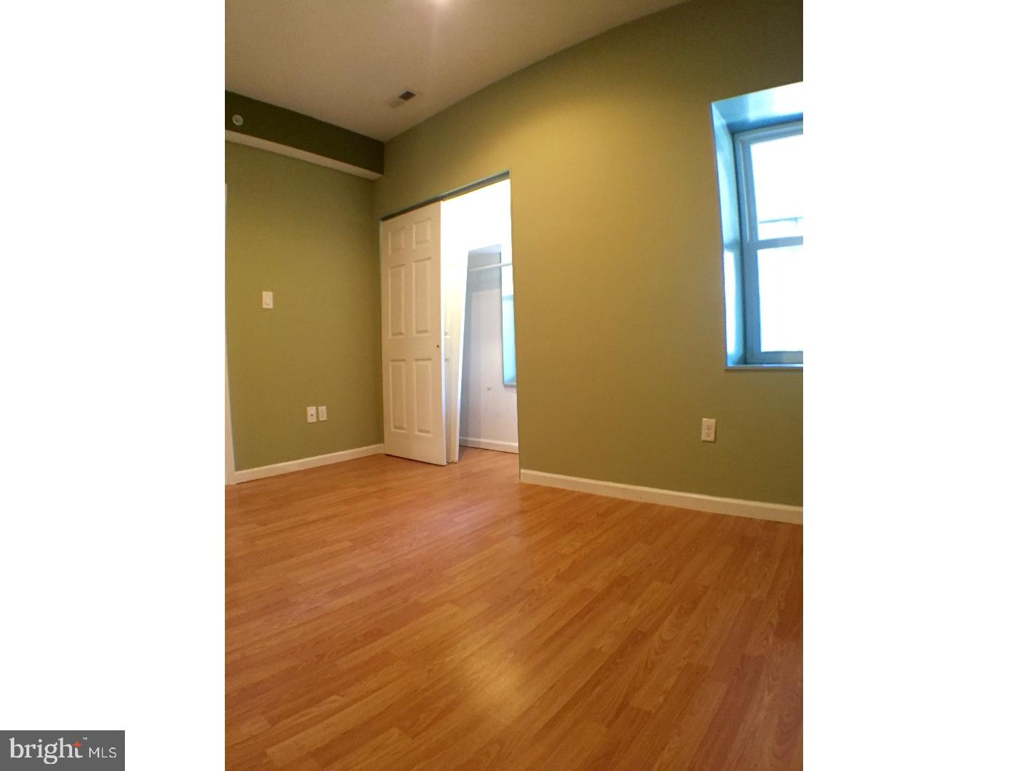 UNIVERSITY CITY - Residential Lease