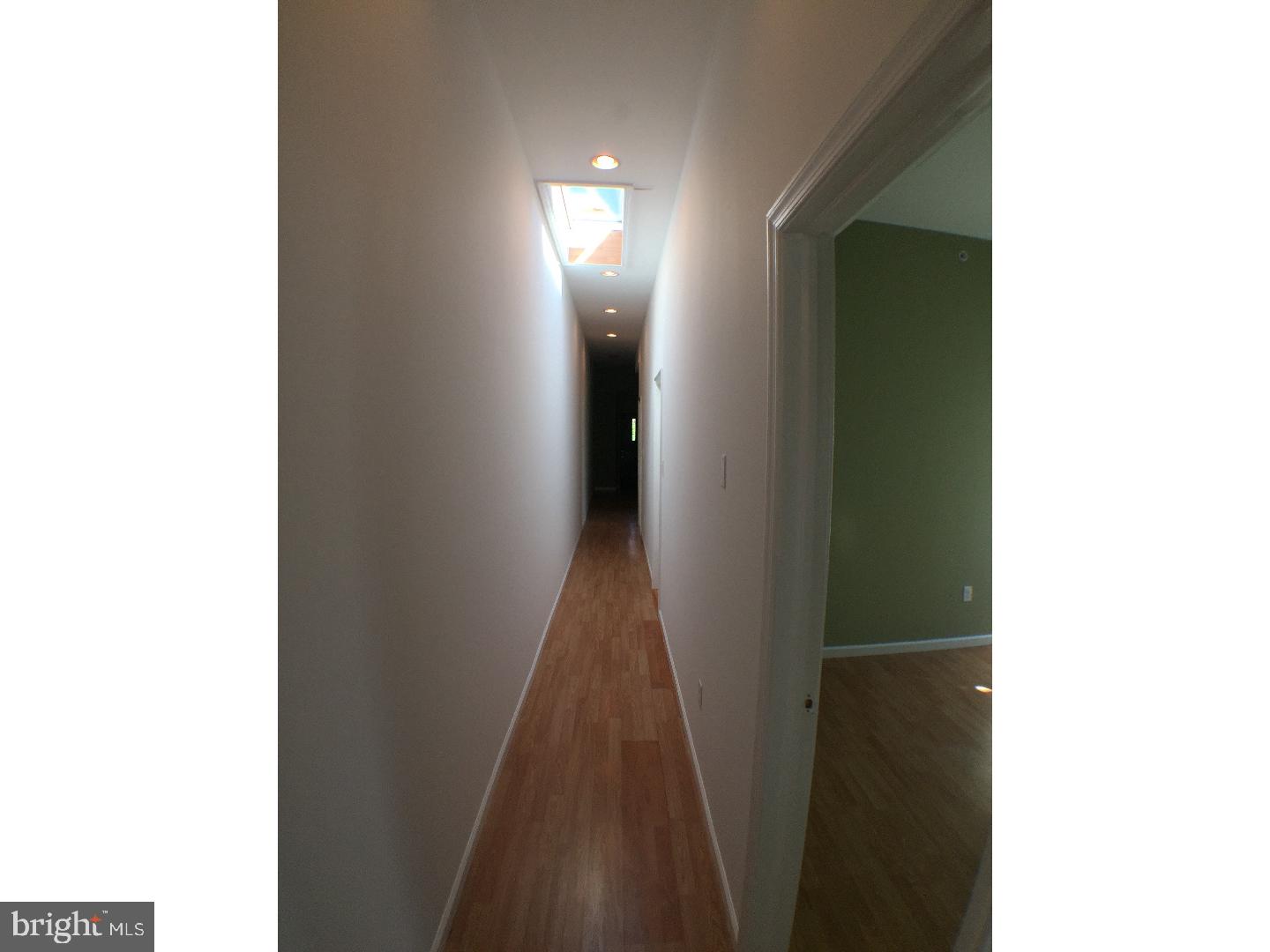 UNIVERSITY CITY - Residential Lease