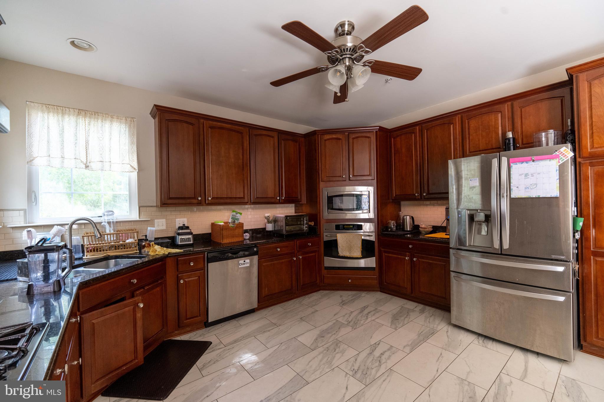 PEMBROOKE - Residential