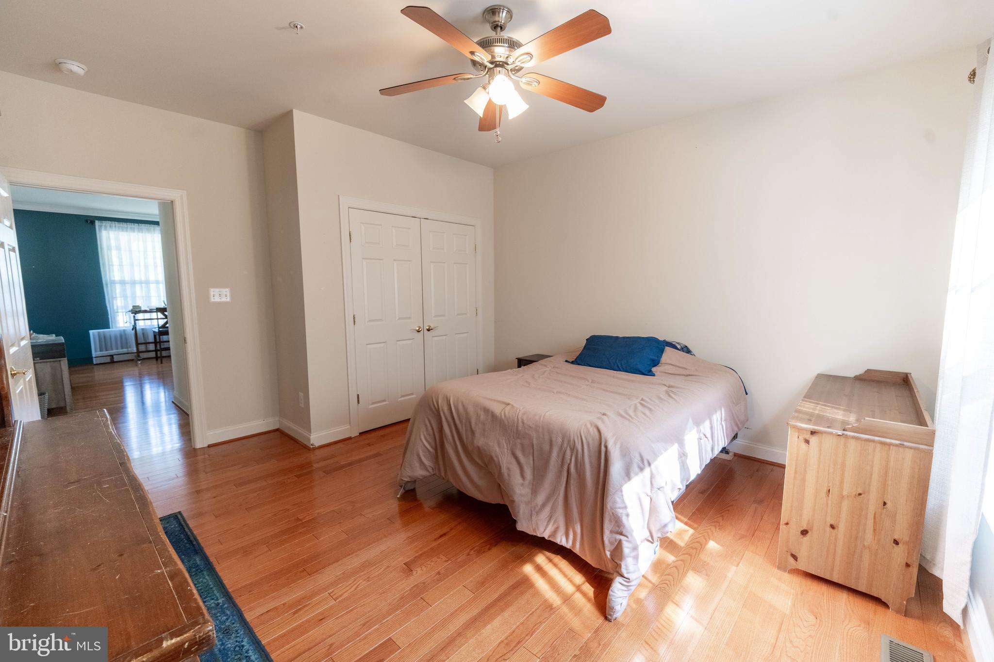 PEMBROOKE - Residential