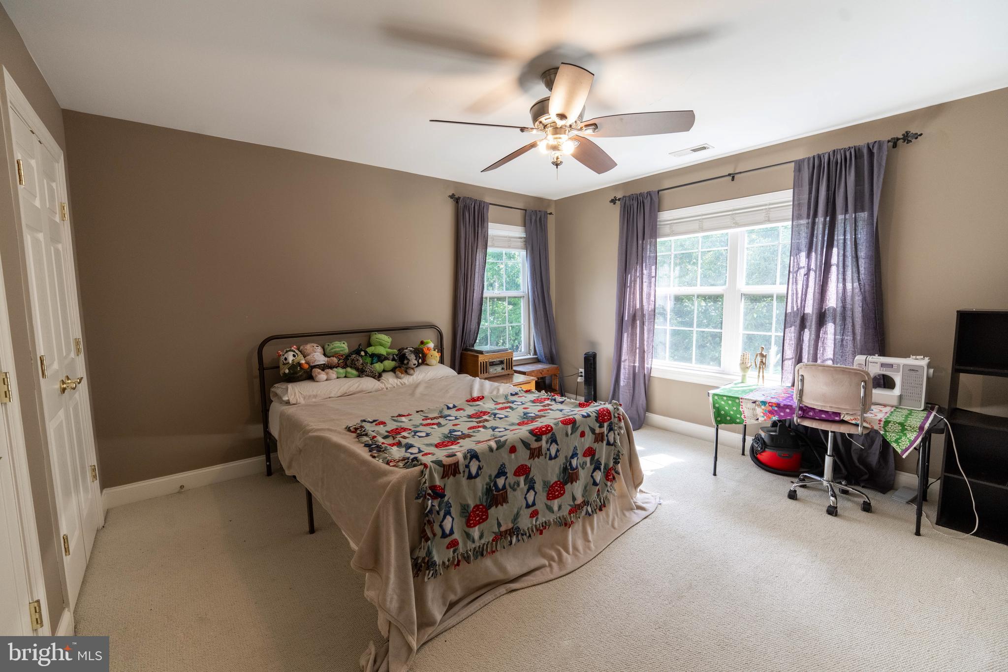 PEMBROOKE - Residential