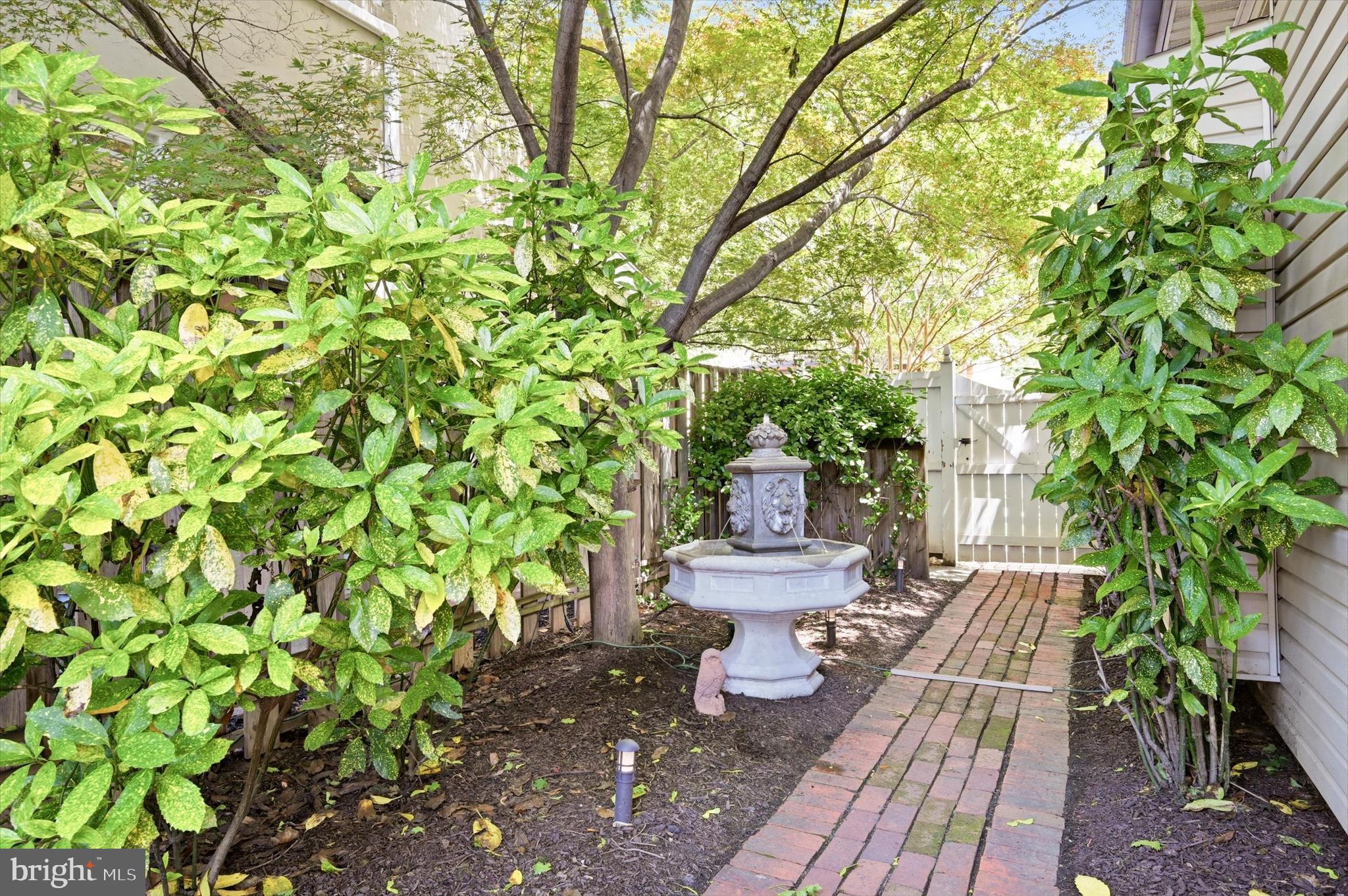 CONSHOHOCKEN - Residential
