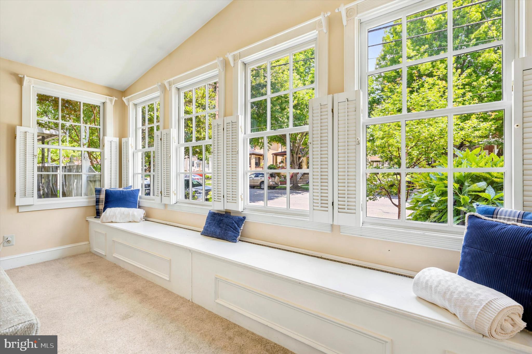CONSHOHOCKEN - Residential