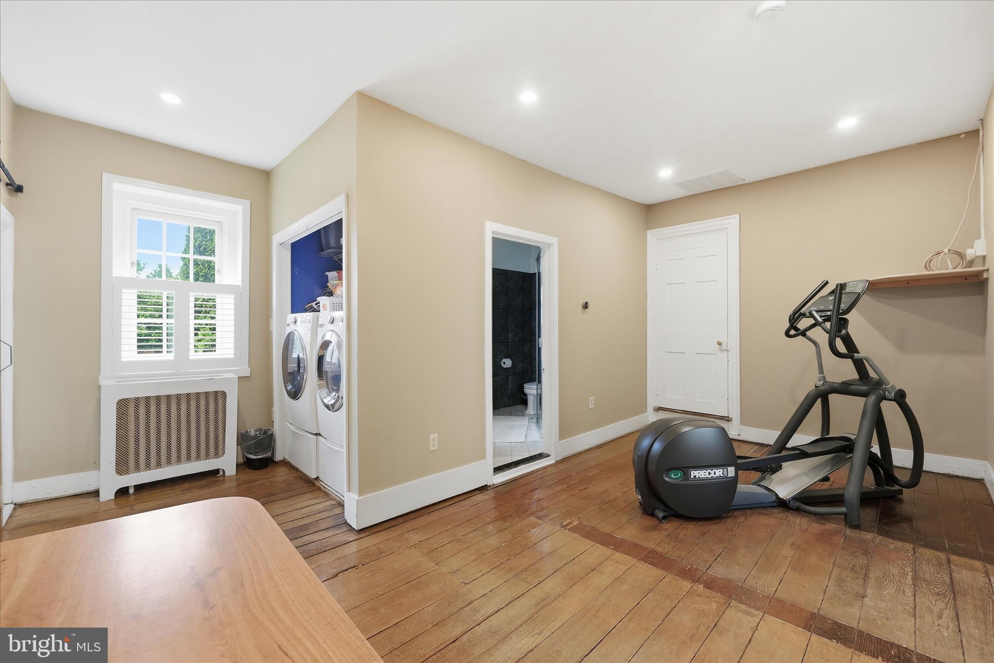 BAKER PARK - Residential
