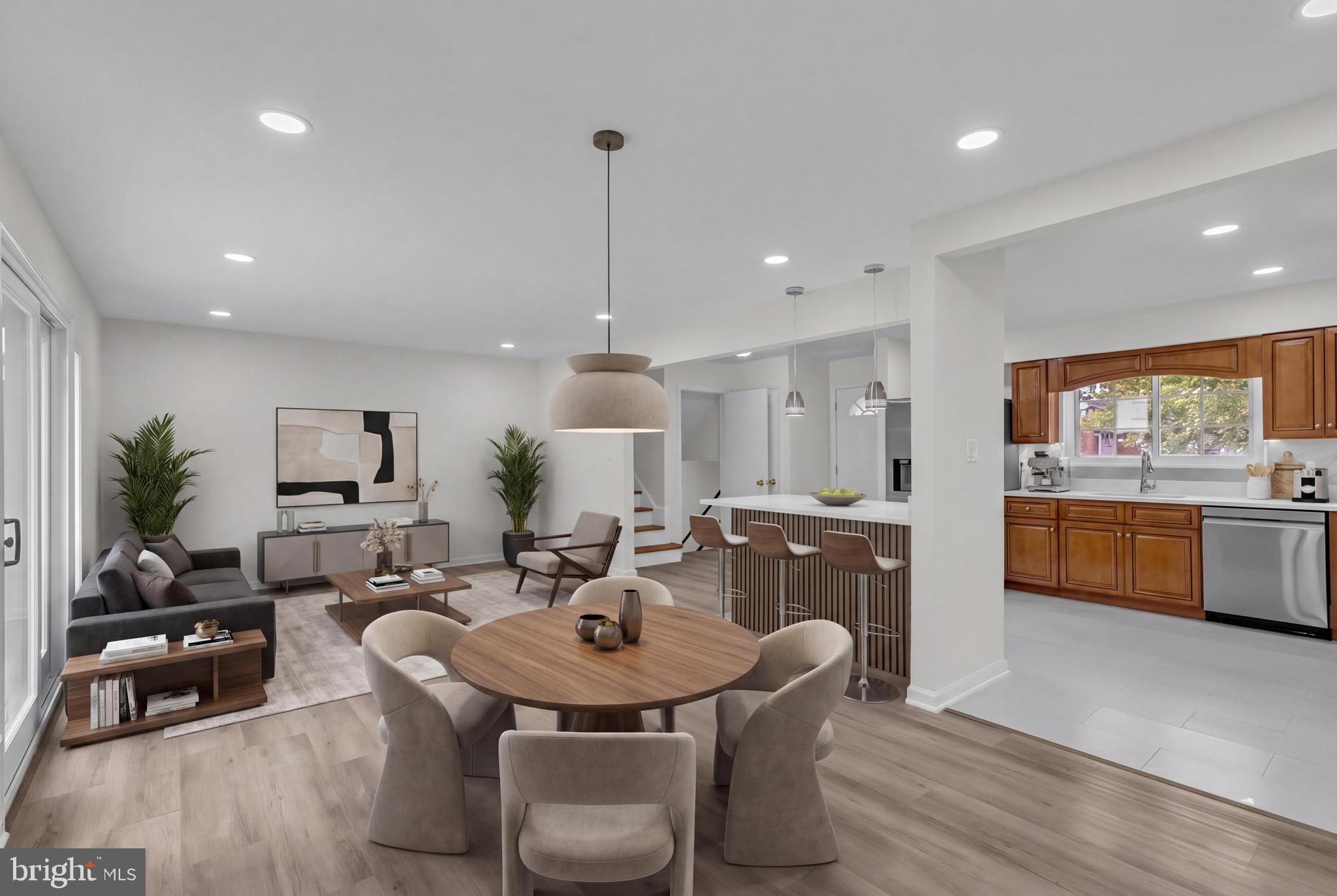 LYNBROOK - Residential