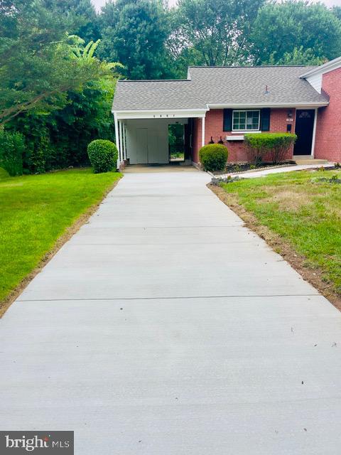 LYNBROOK - Residential