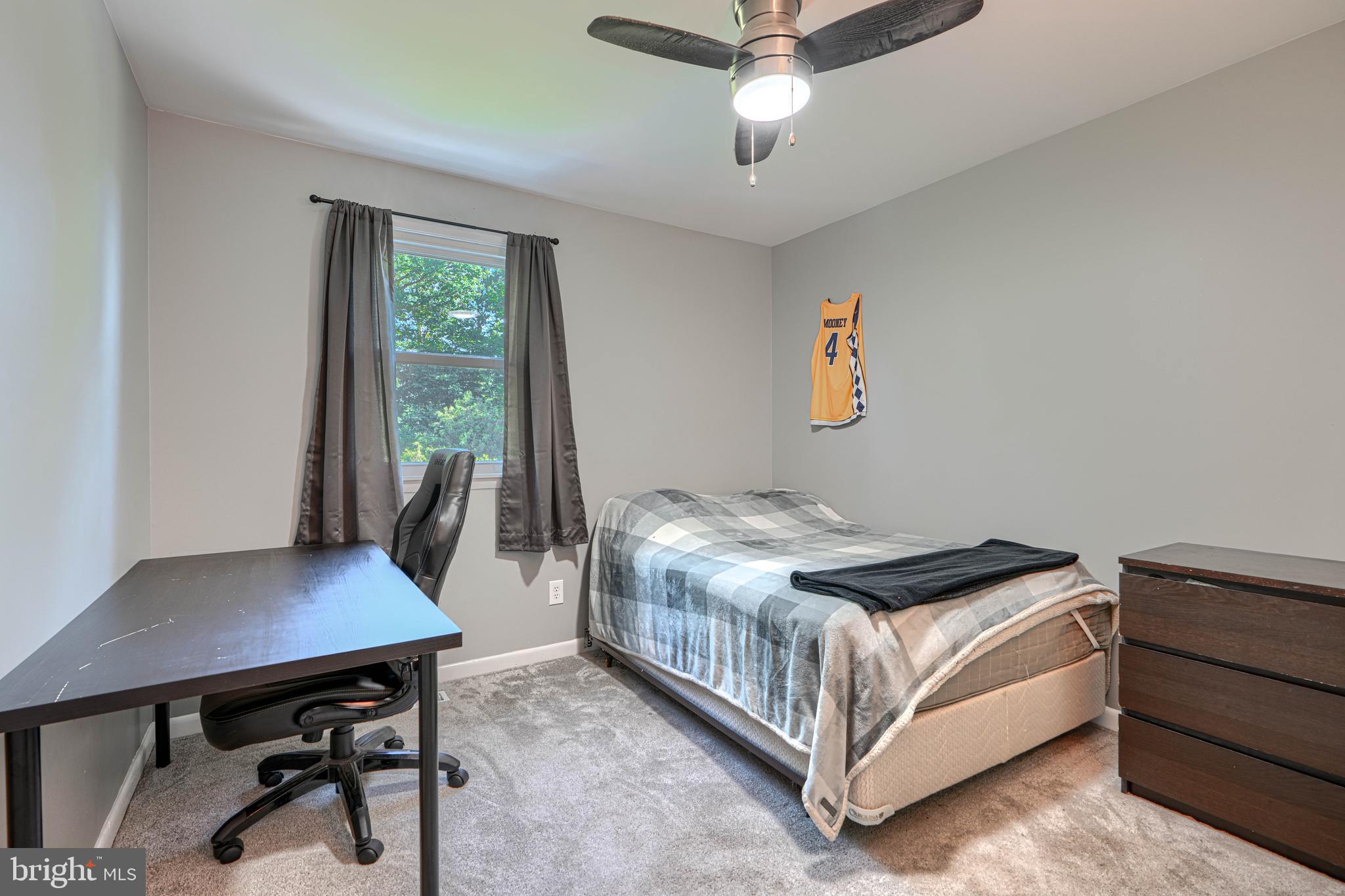 PERRY HALL - Residential