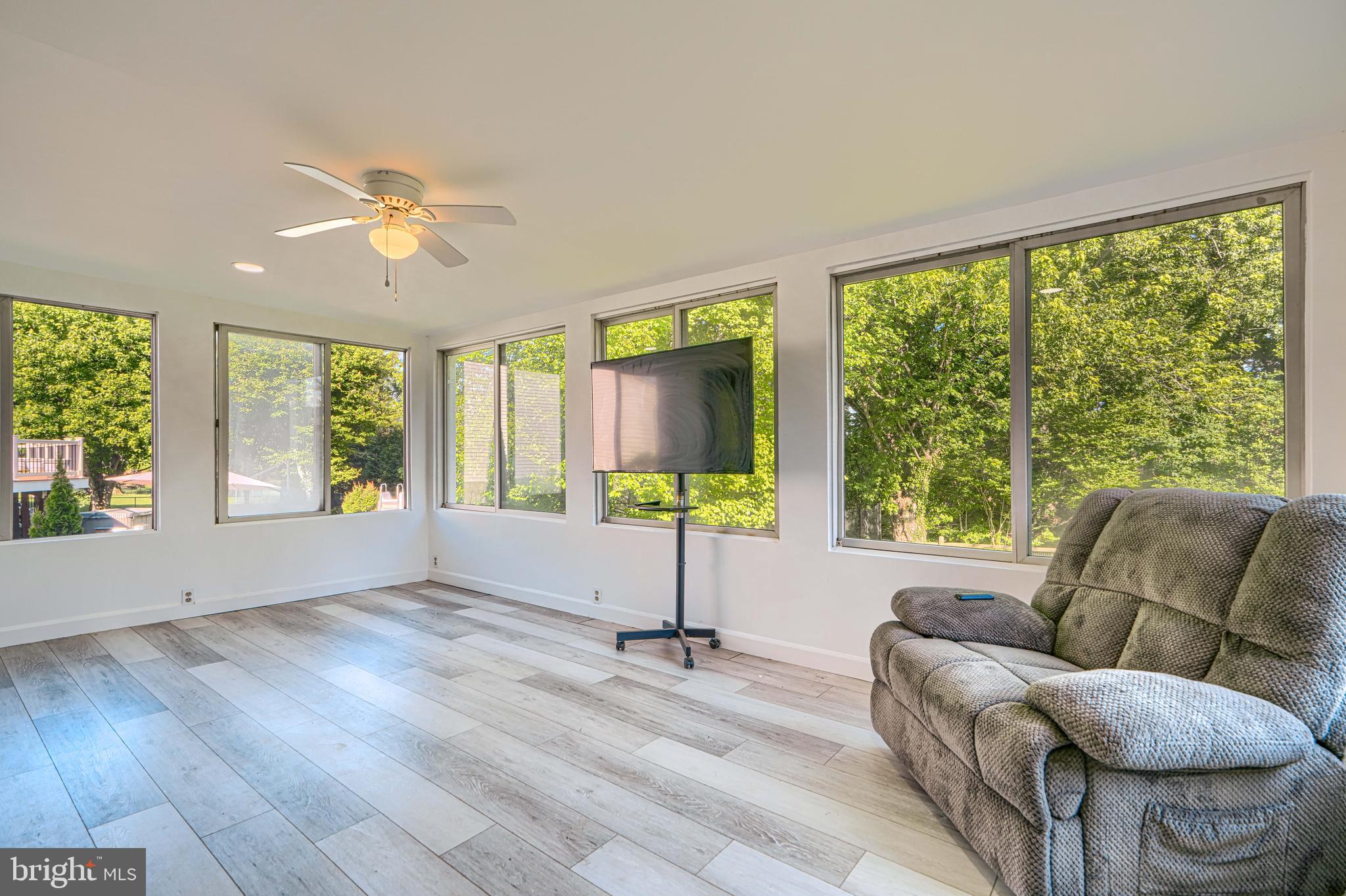 PERRY HALL - Residential