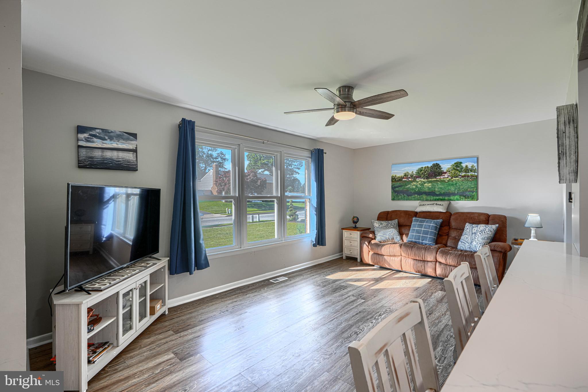 PERRY HALL - Residential