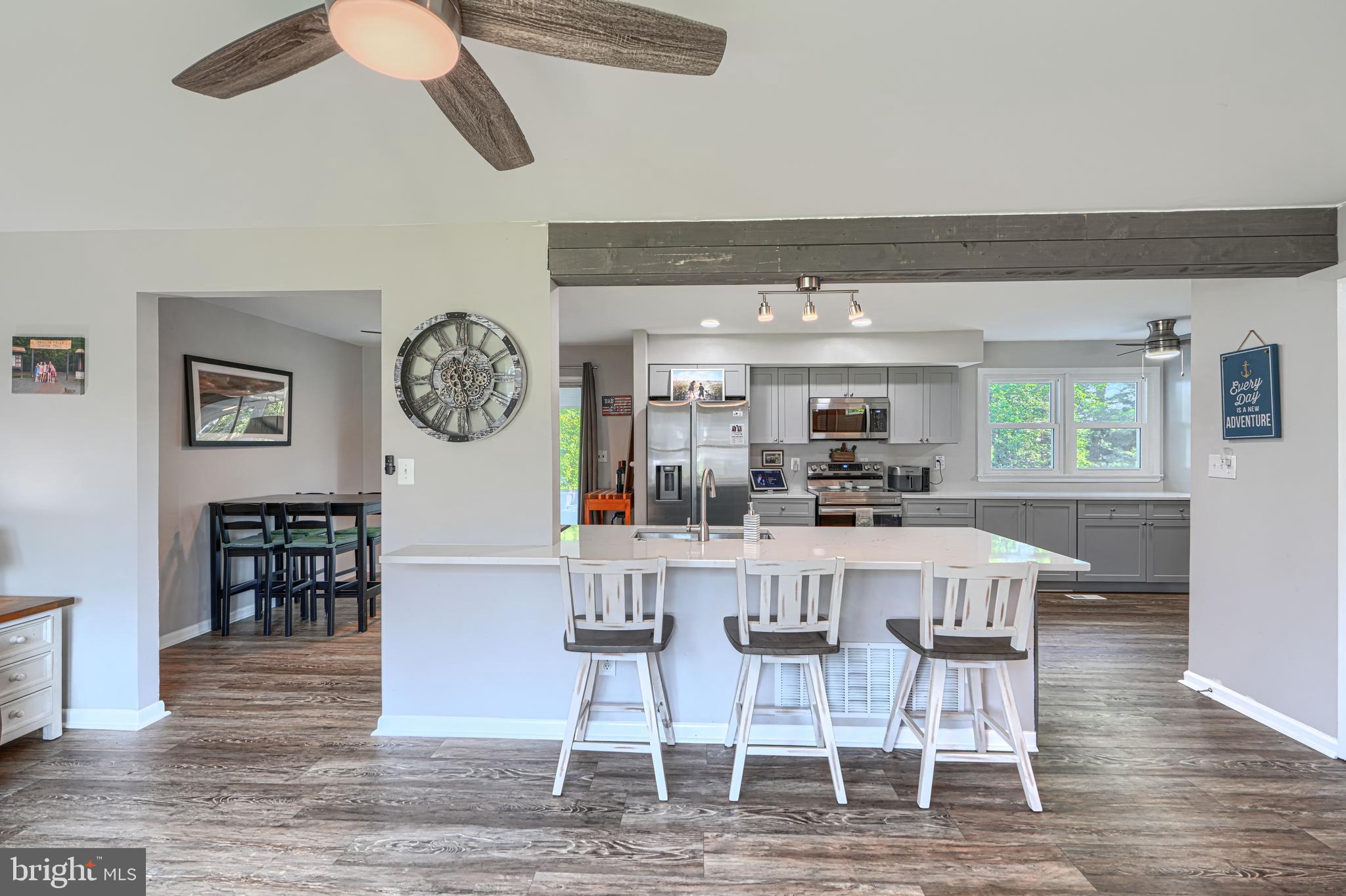 PERRY HALL - Residential
