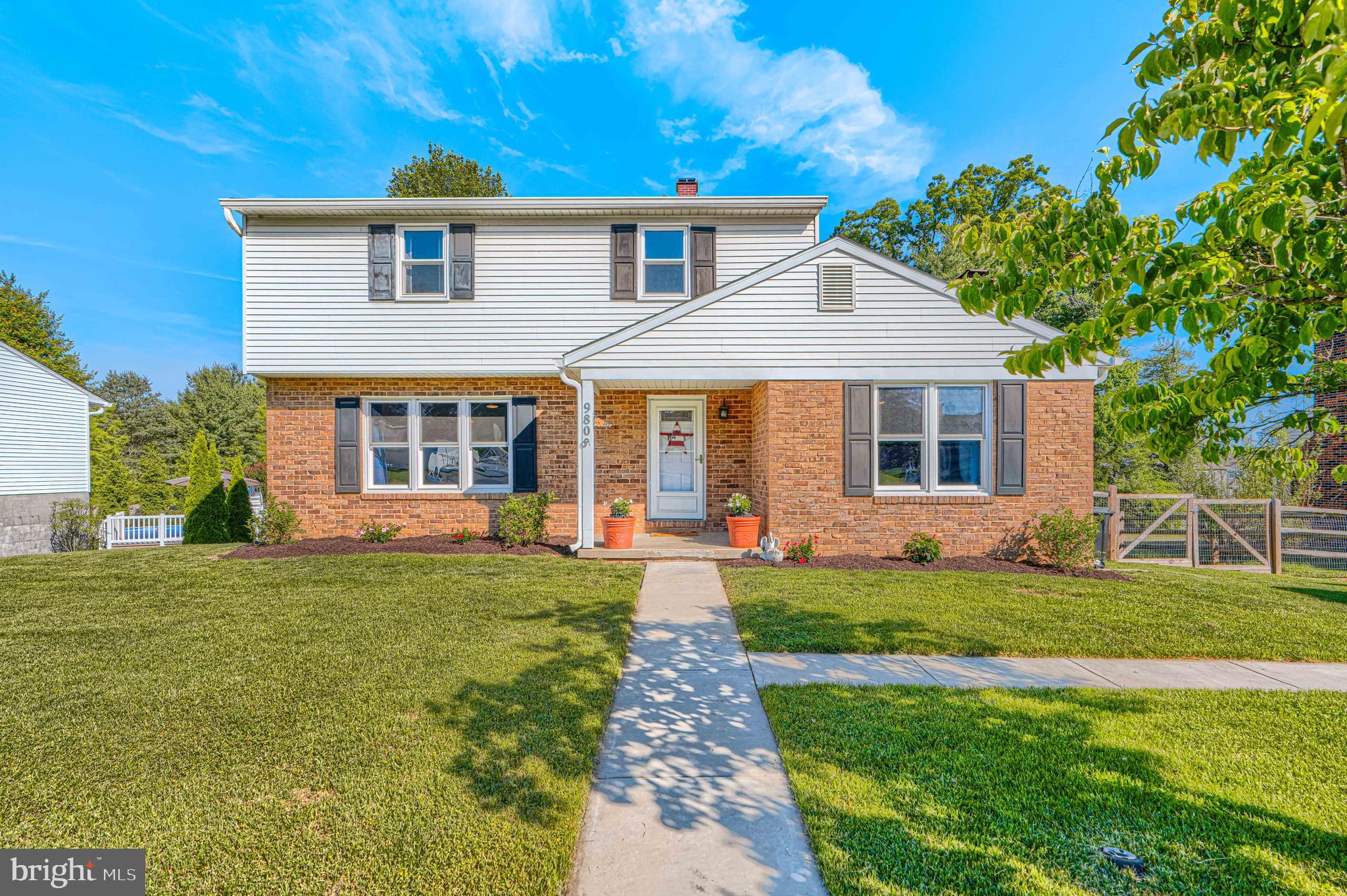 PERRY HALL - Residential
