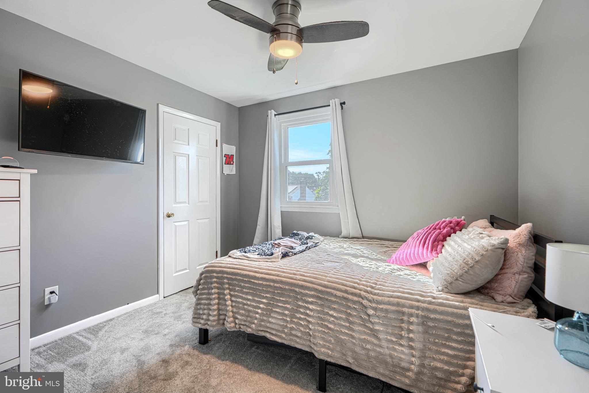 PERRY HALL - Residential