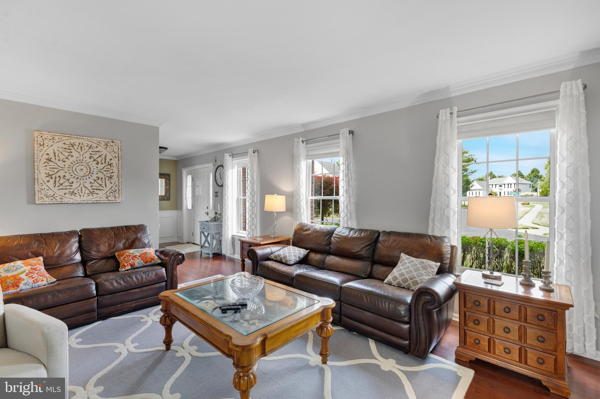 LAUREL OAKS - Residential