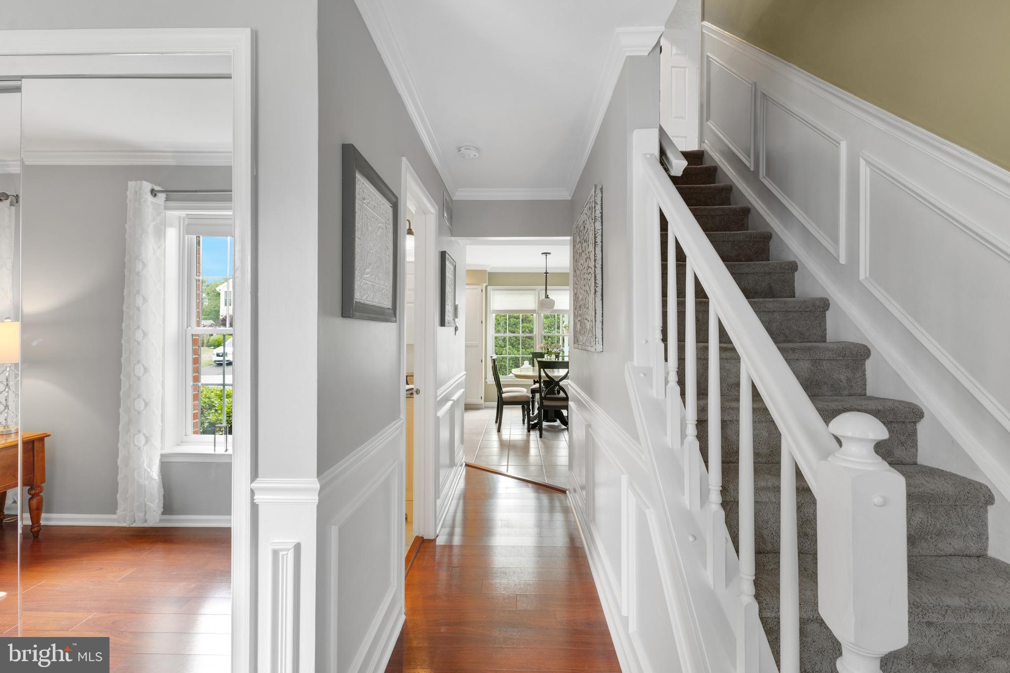LAUREL OAKS - Residential