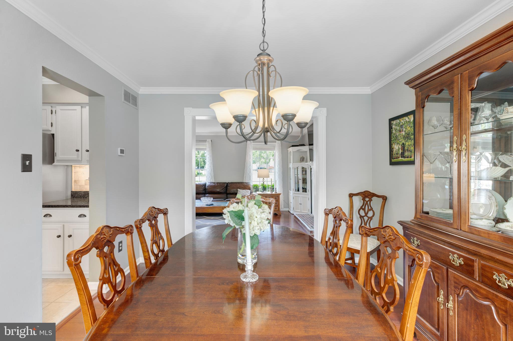 LAUREL OAKS - Residential