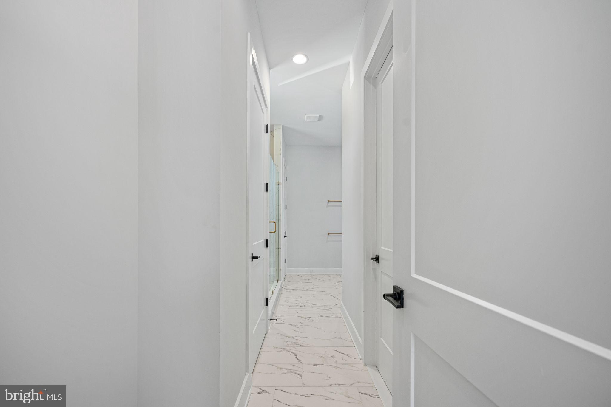 HUNTING RUN ESTATES - Residential