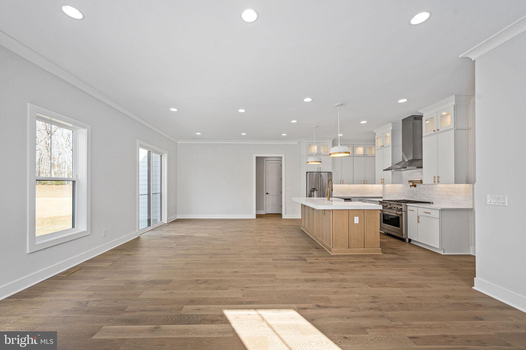 HUNTING RUN ESTATES - Residential