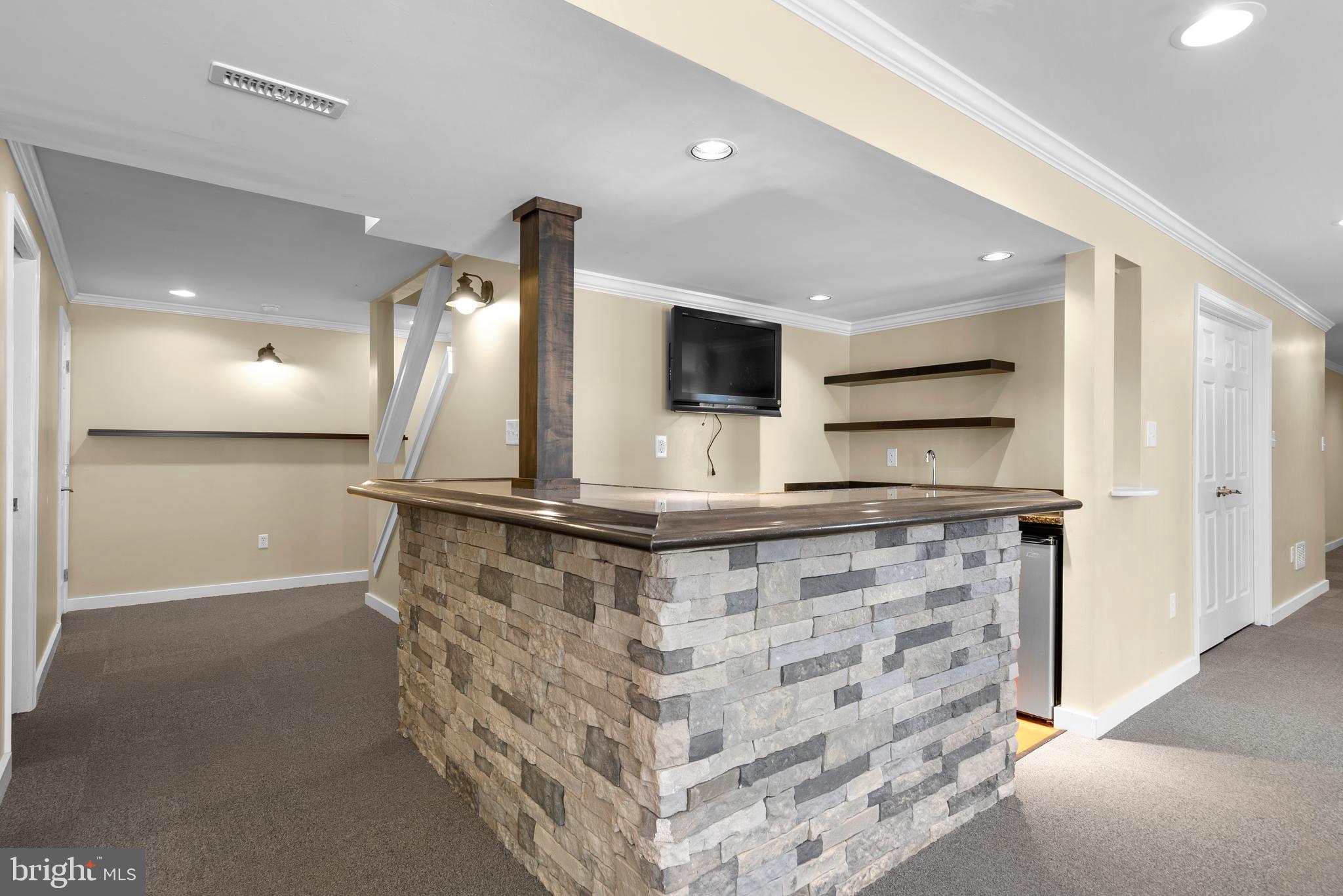 WILLOW CREEK - Residential