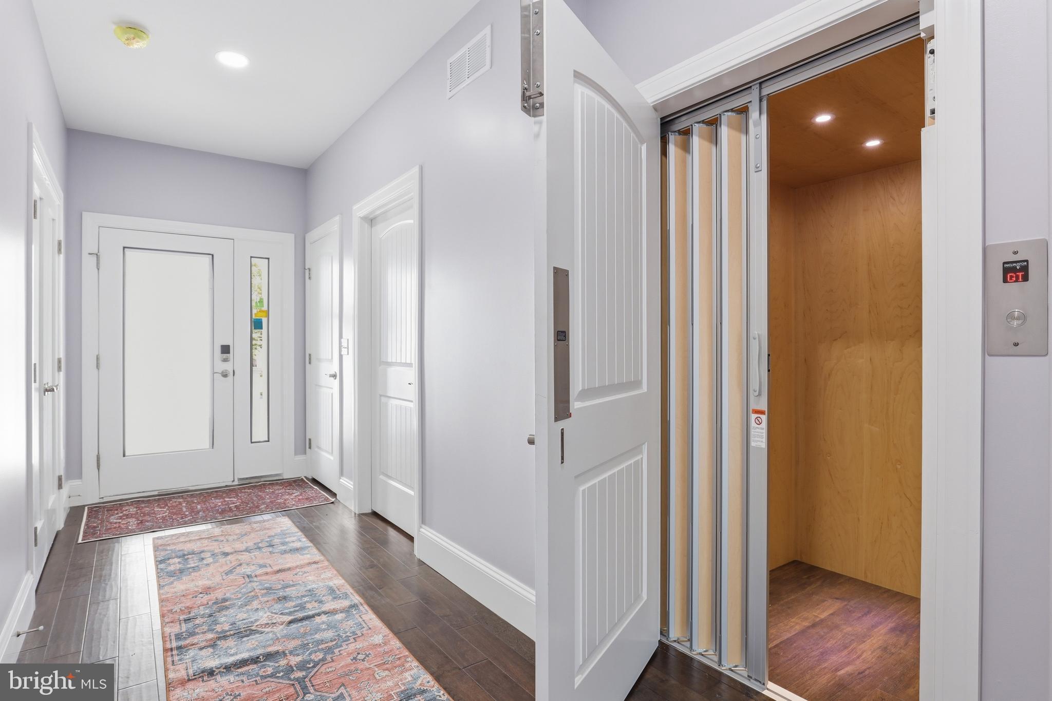 REHOBOTH MANOR - Residential
