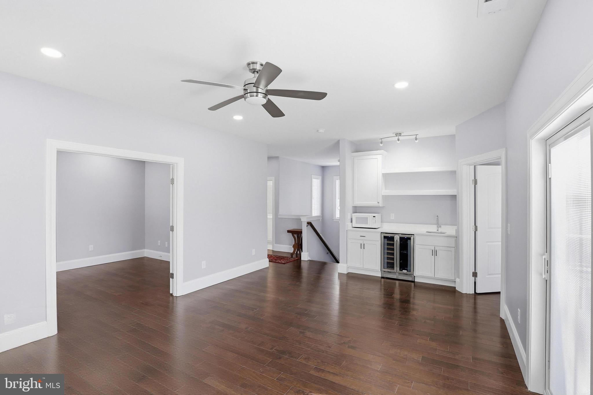 REHOBOTH MANOR - Residential
