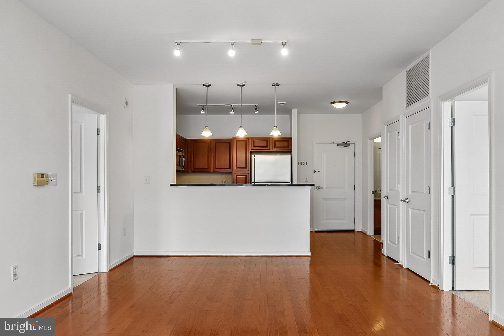 ONE INDEPENDENCE PLAZA A - Residential