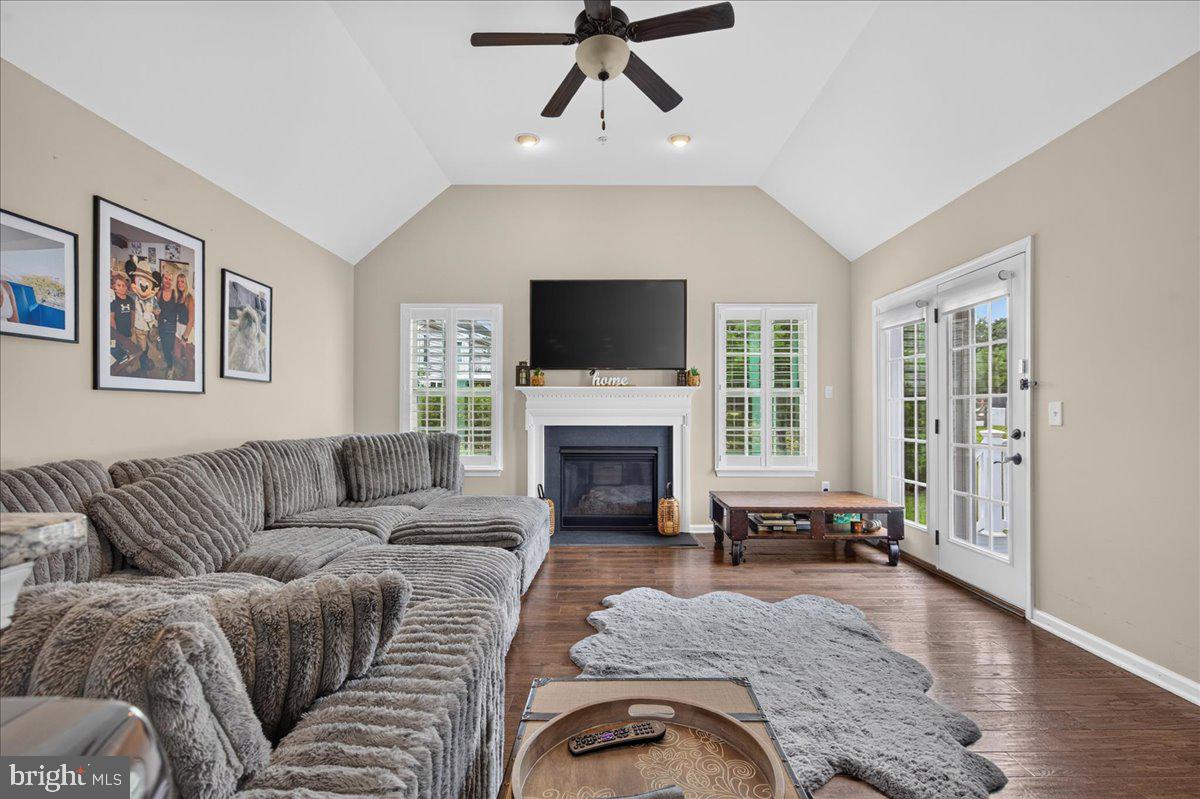 RED FOX FARMS - Residential