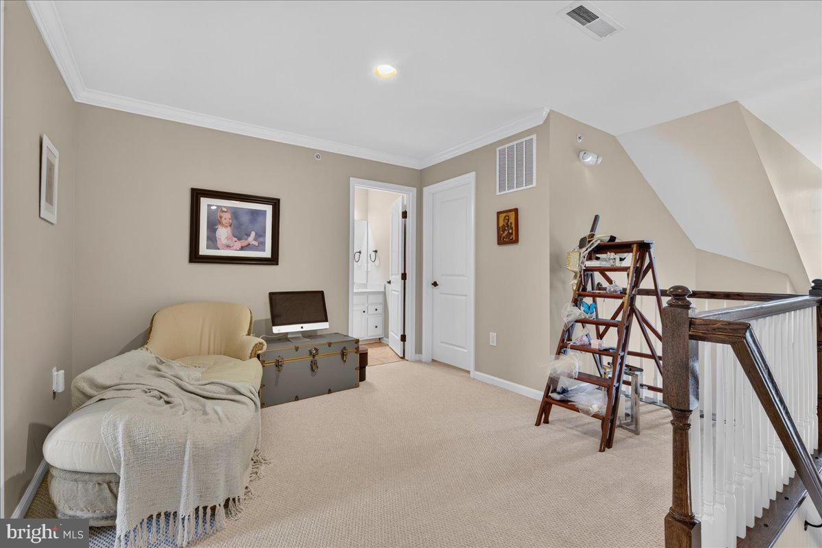 RED FOX FARMS - Residential
