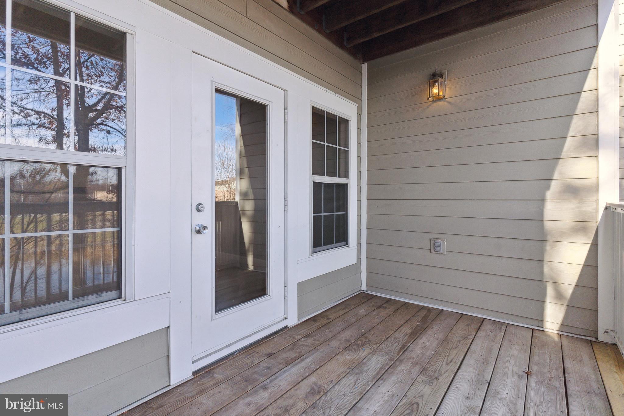 EDGEWATER AT TOWN CENTER - Residential